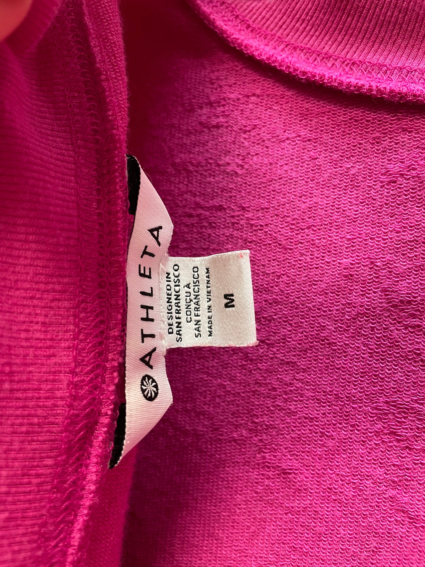 Athletic Top Long Sleeve Collar By Athleta In Purple, Size: M