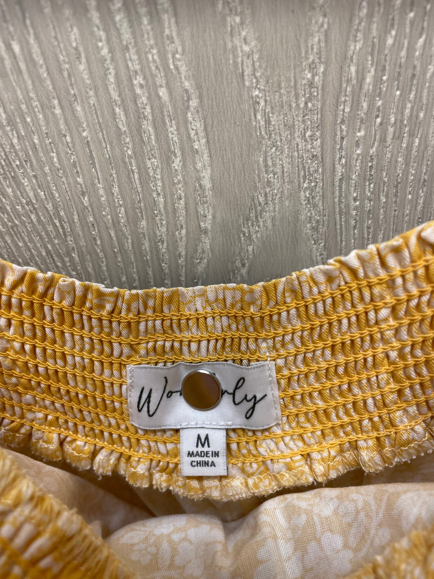 Dress Casual Short By Wonderly In Yellow, Size: M