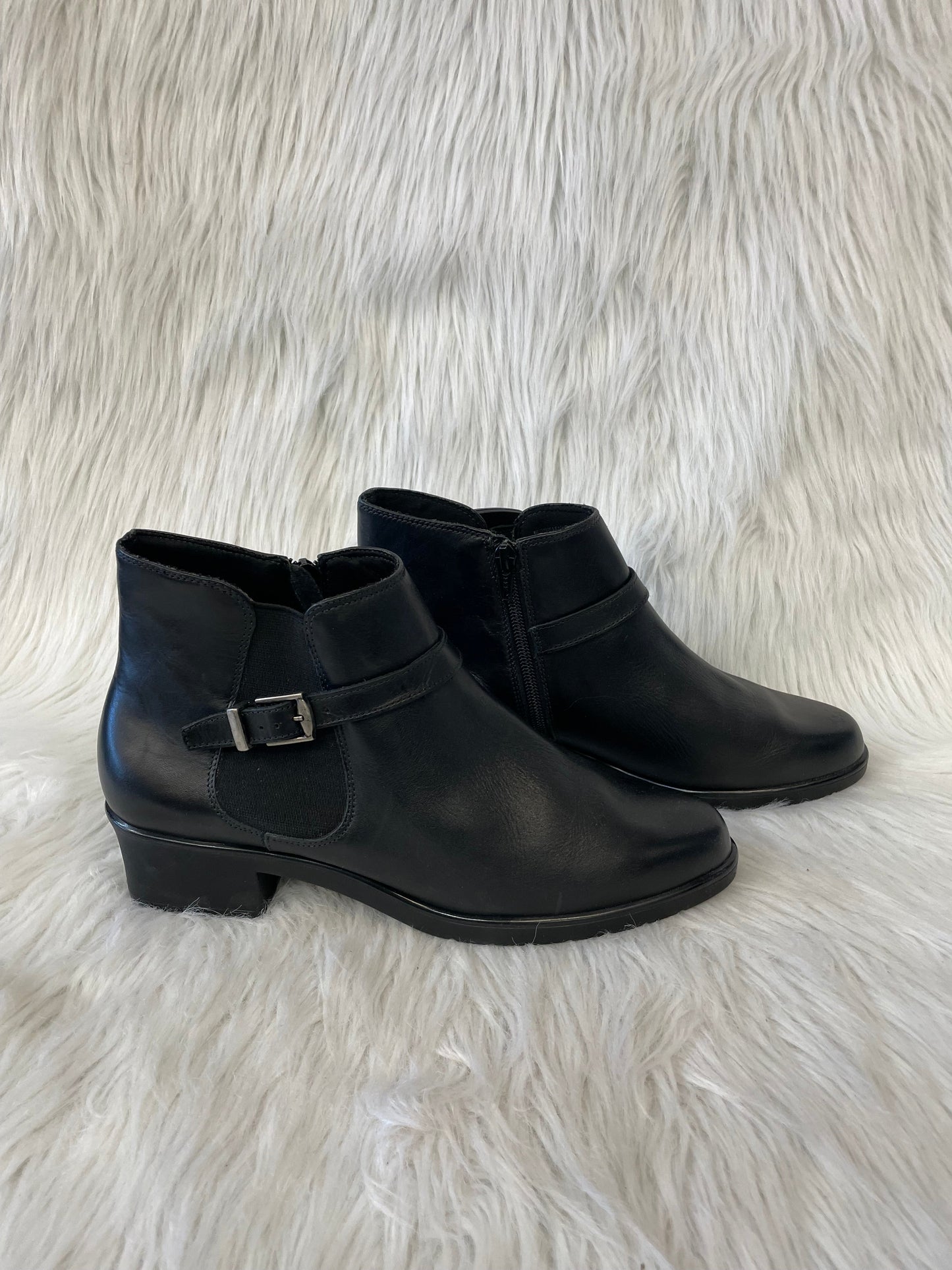 Boots Ankle Heels By Cmc In Black, Size: 10.5