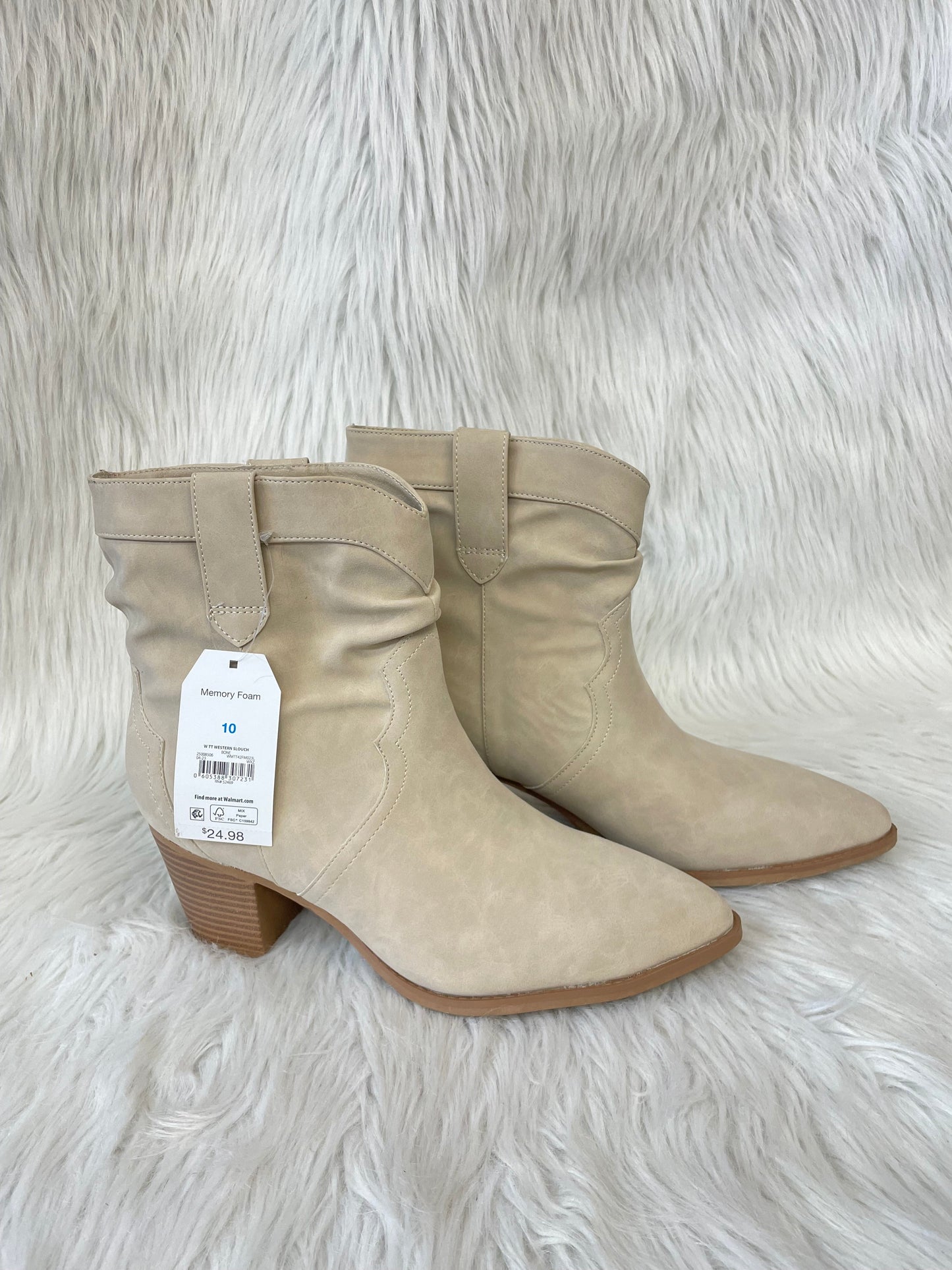 Boots Western By Time And Tru In Cream, Size: 10