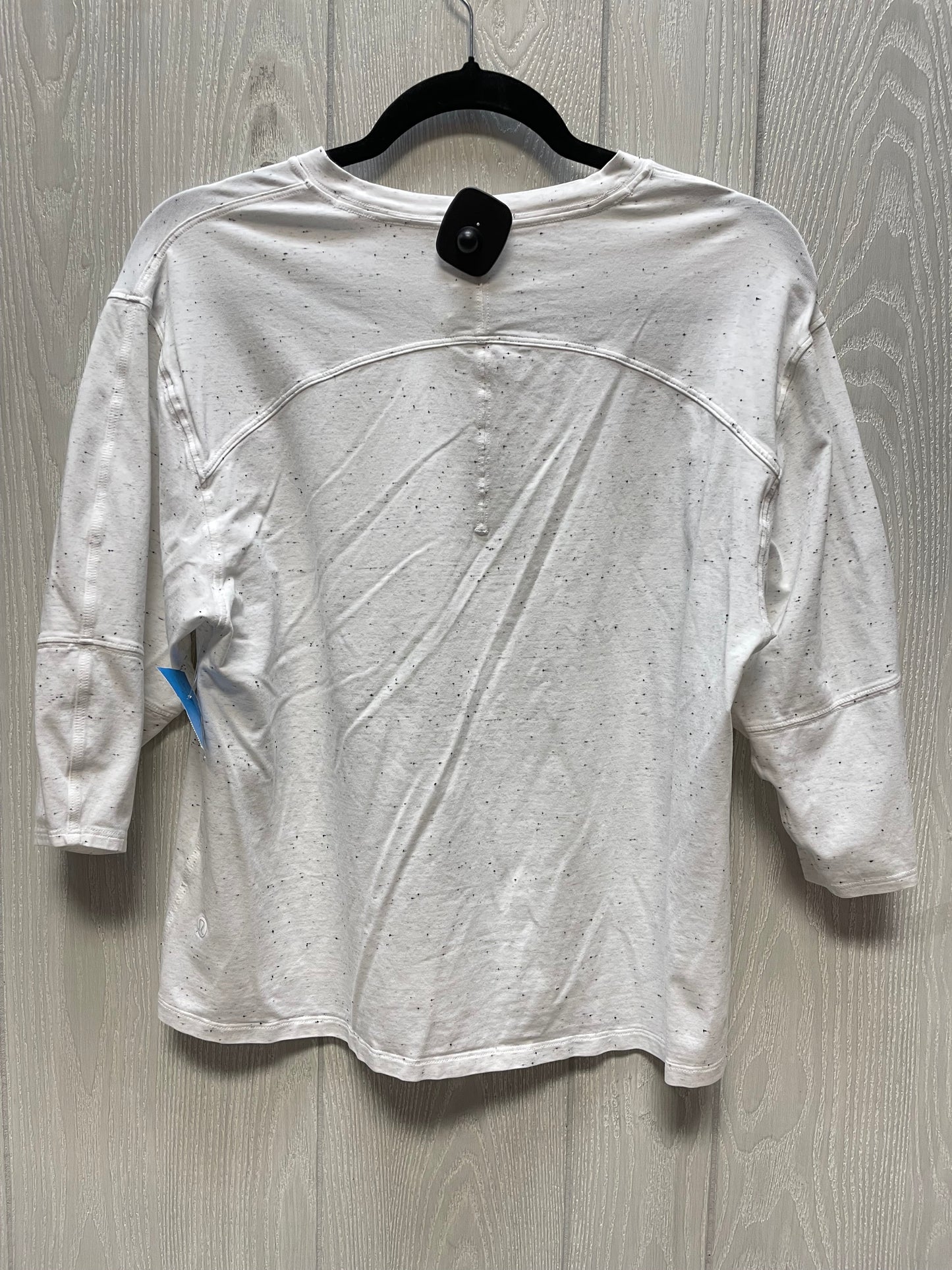 Athletic Top Long Sleeve Crewneck By Lululemon In White, Size: 4