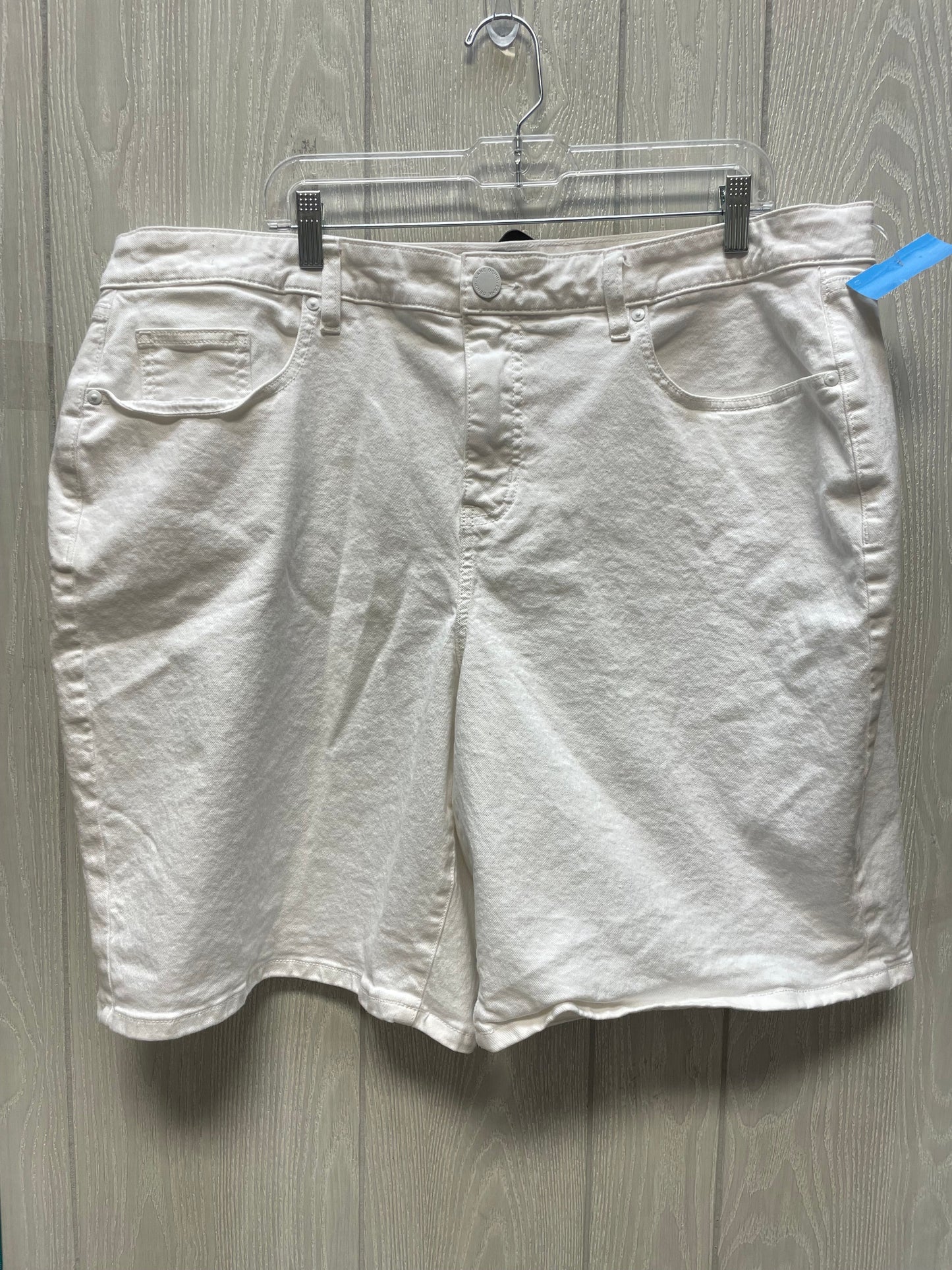 Shorts By Lane Bryant In White Denim, Size: 20