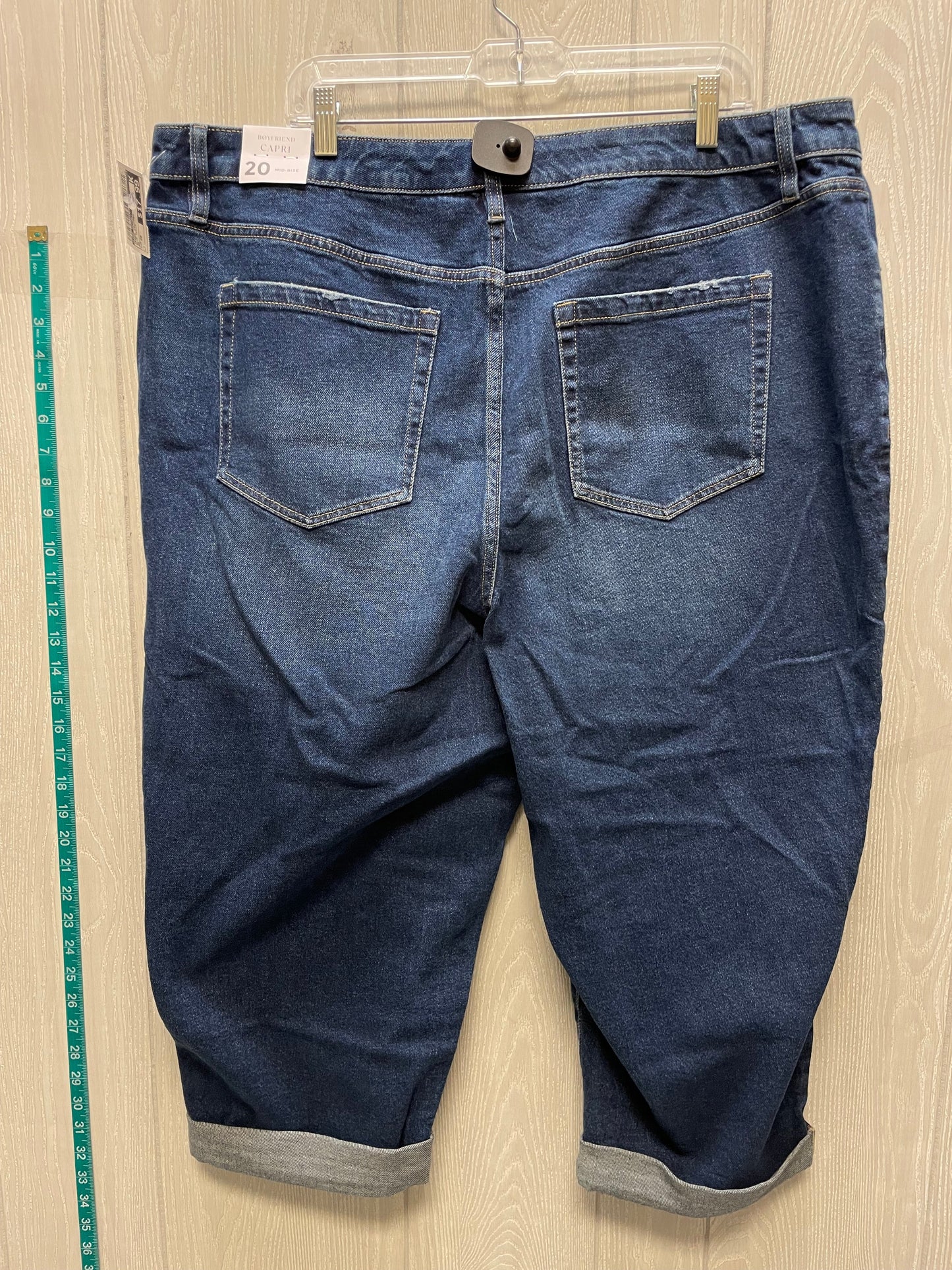 Jeans Cropped By Lane Bryant In Blue Denim, Size: 20