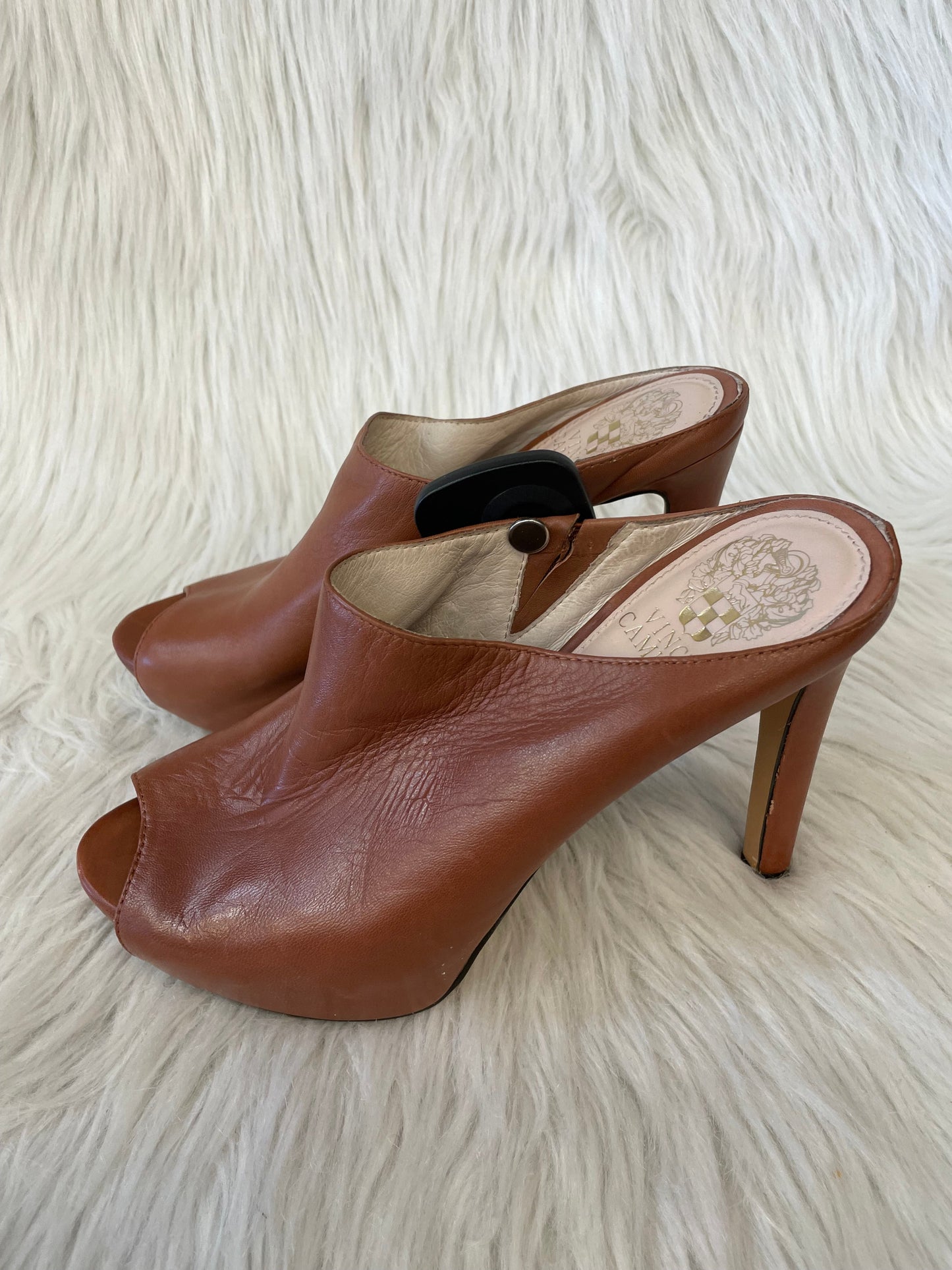 Shoes Heels Stiletto By Vince Camuto In Brown, Size: 7.5