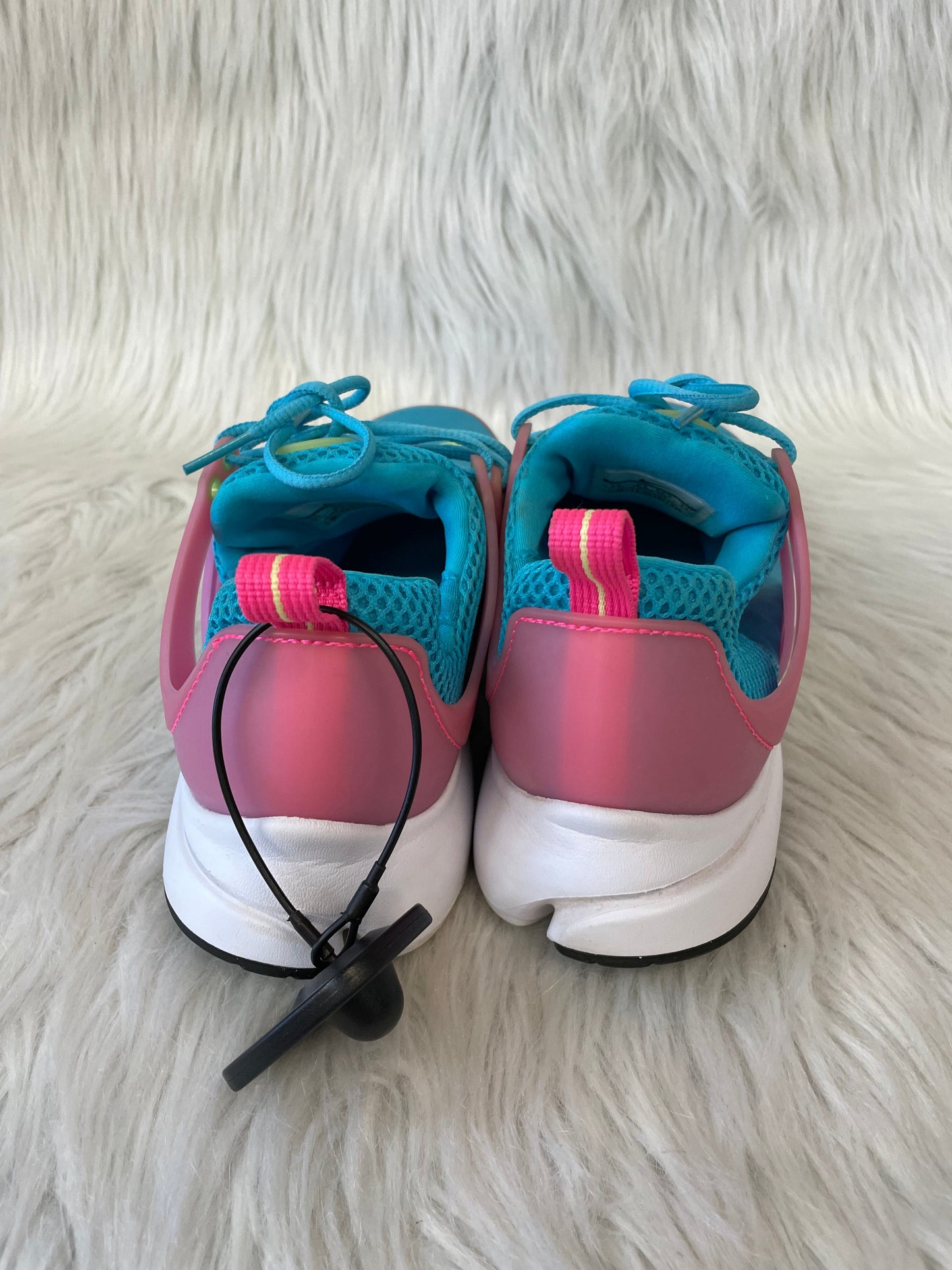 Shoes Athletic By Nike In Blue & Pink, Size: 7.5