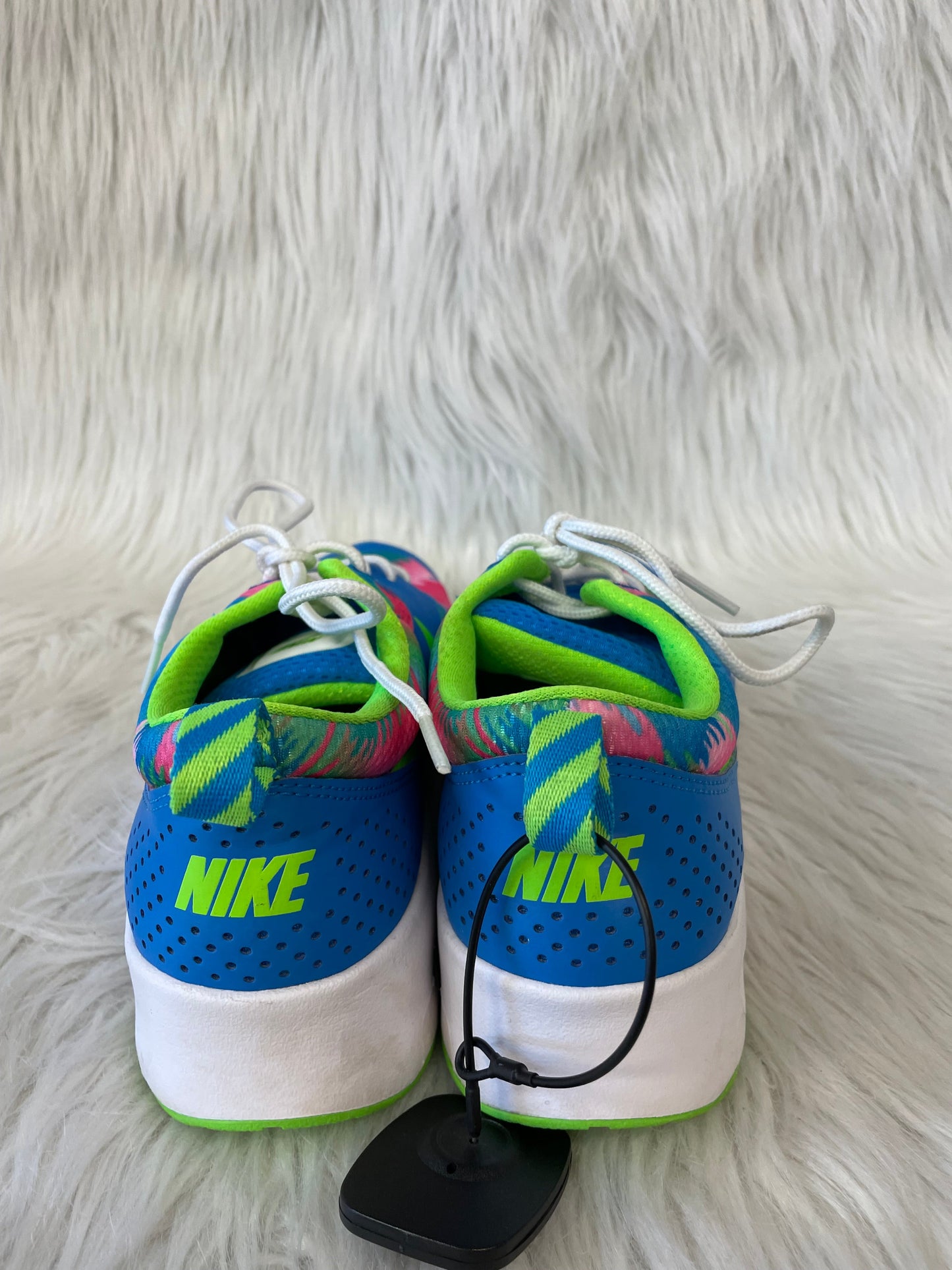 Shoes Athletic By Nike In Blue & Pink, Size: 8.5