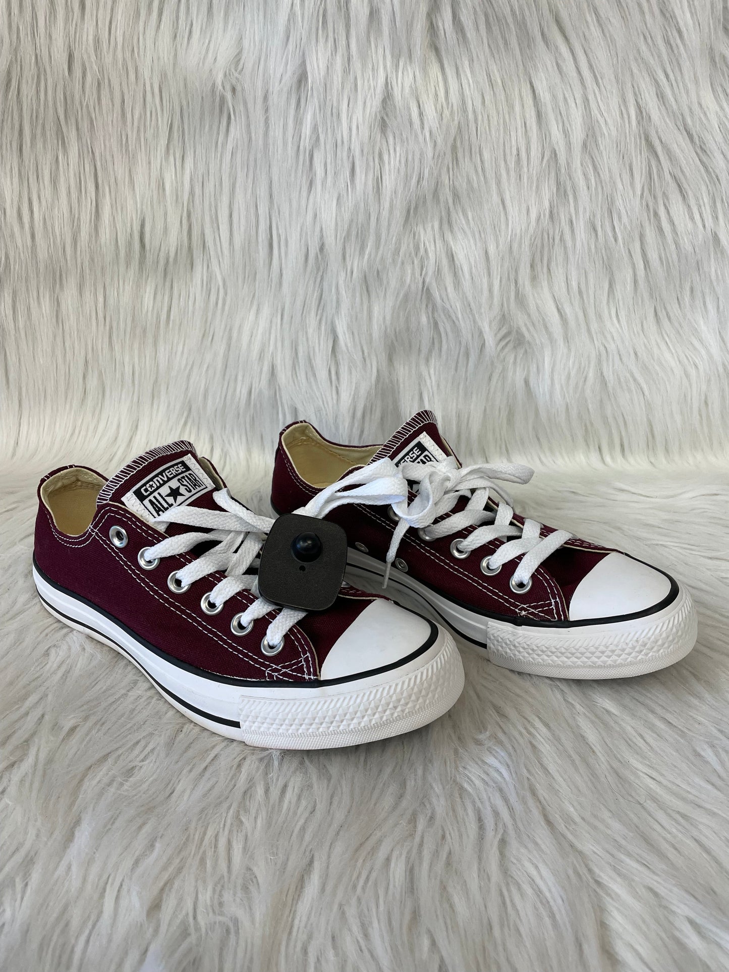 Shoes Sneakers By Converse In Maroon, Size: 7