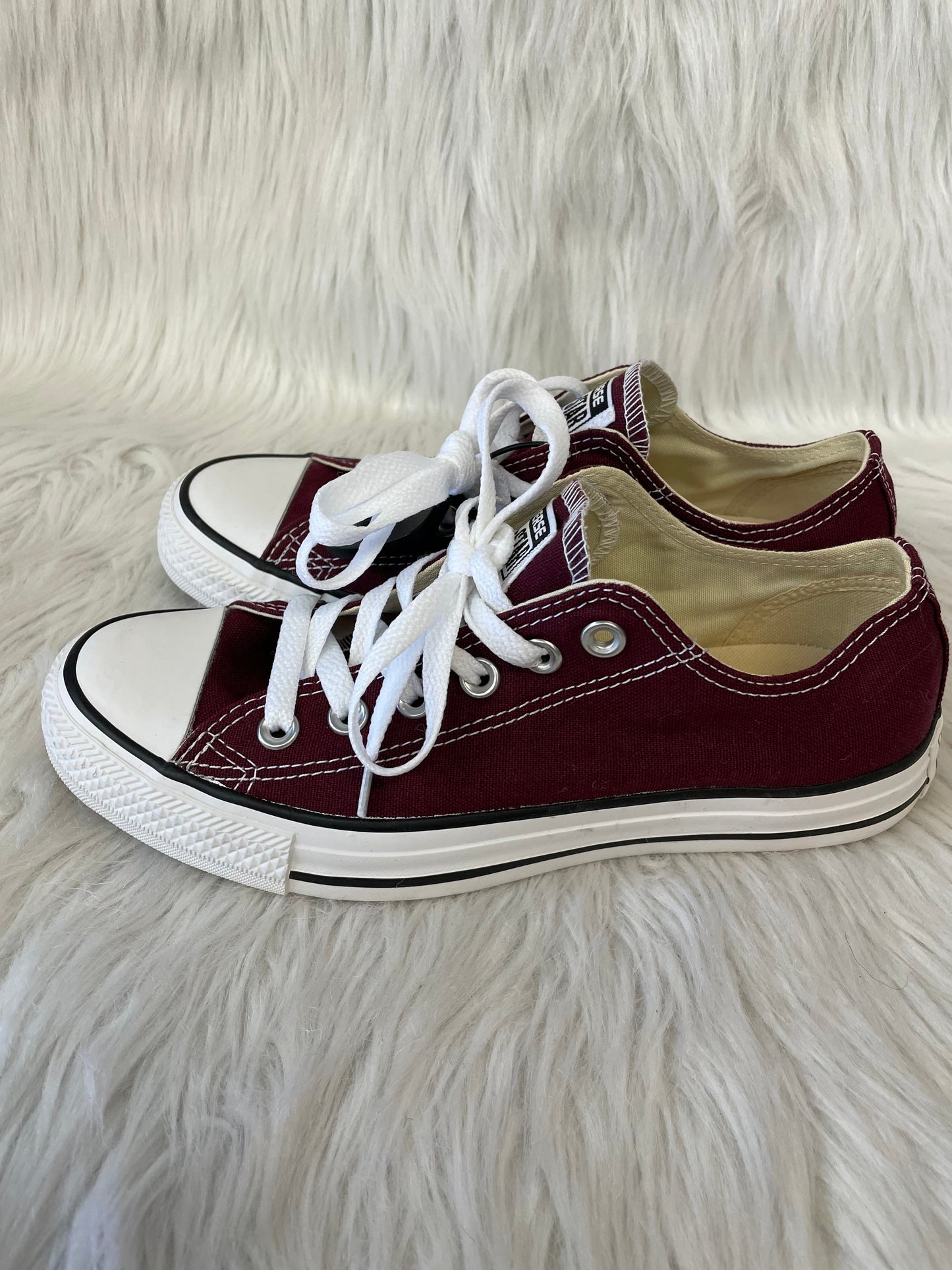 Shoes Sneakers By Converse In Maroon, Size: 7