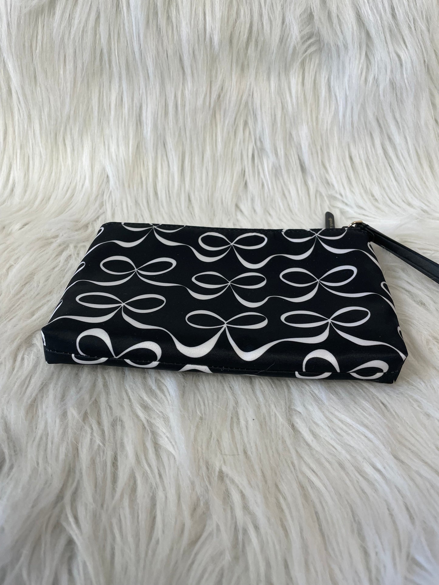 Wristlet Designer By Kate Spade, Size: Medium