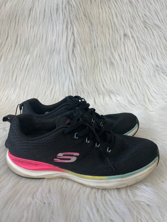 Shoes Athletic By Skechers In Black, Size: 7