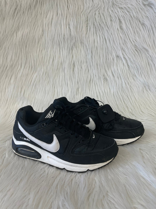 Shoes Athletic By Nike In Black, Size: 9