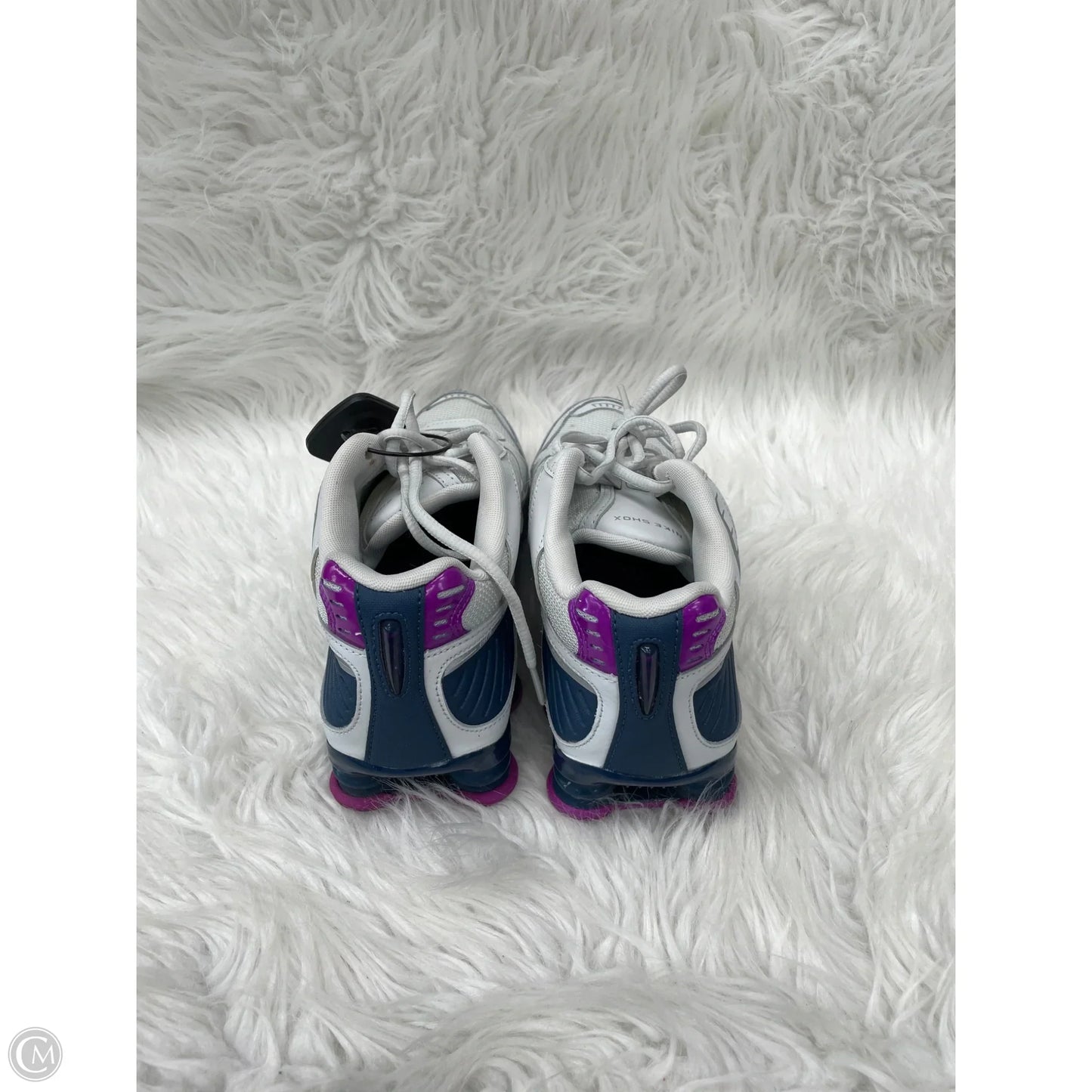 Shoes Athletic By Nike In Grey, Size: 8