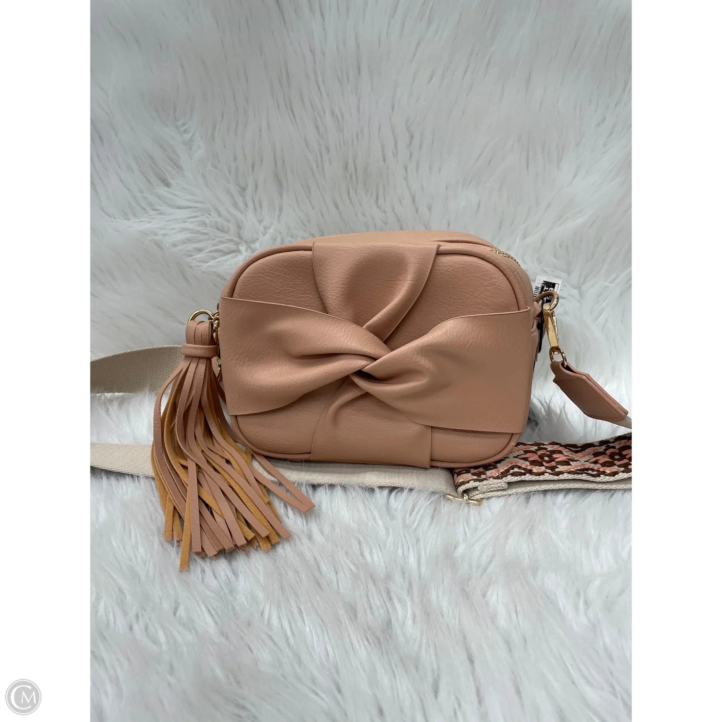 Crossbody By Clothes Mentor, Size: Medium