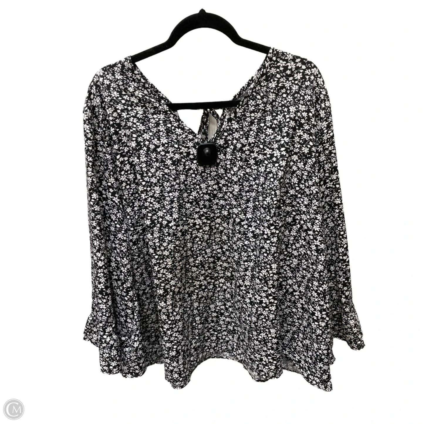 Top Long Sleeve By Clothes Mentor In Black & White, Size: 4x
