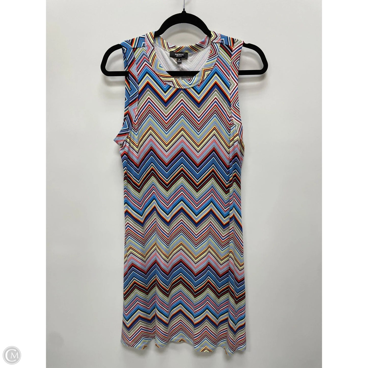 Dress Casual Short By Premise In Geometric Pattern, Size: M