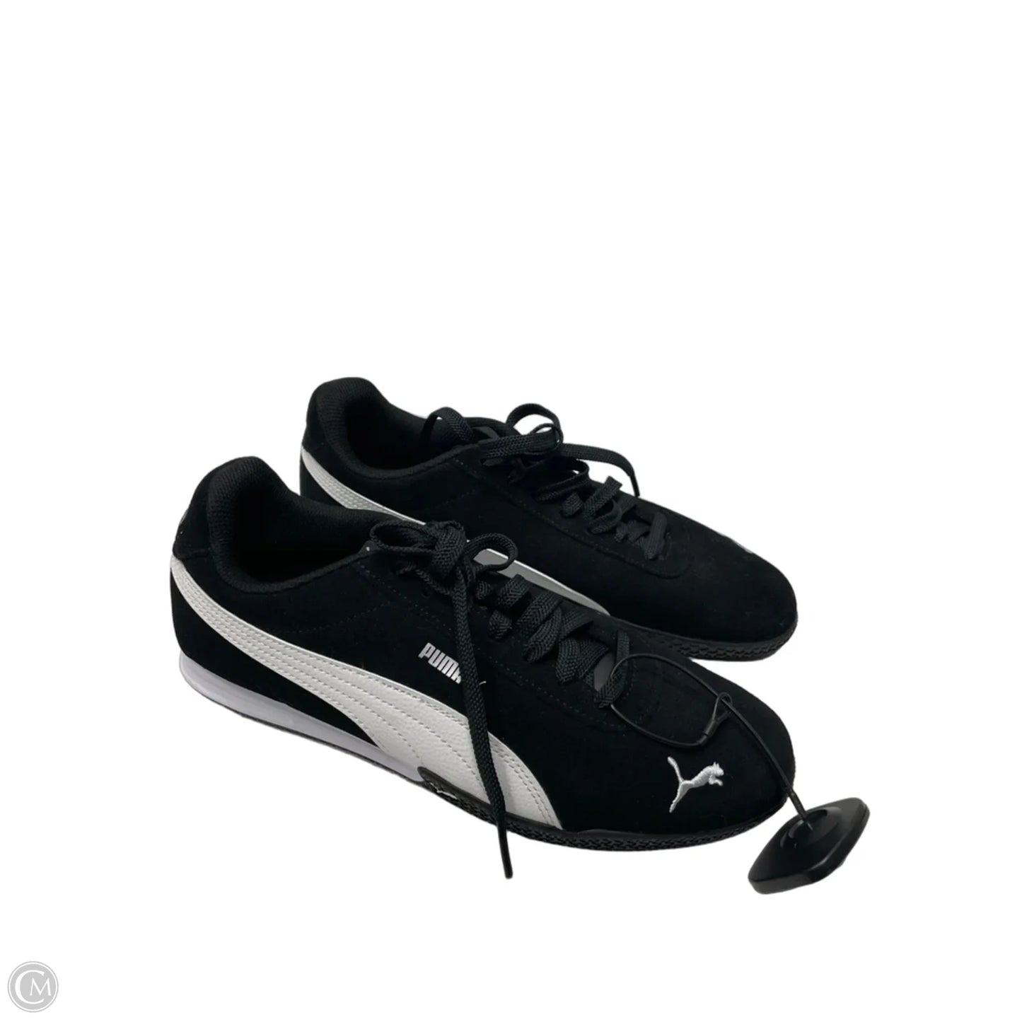 Shoes Sneakers By Puma In Black & White, Size: 10