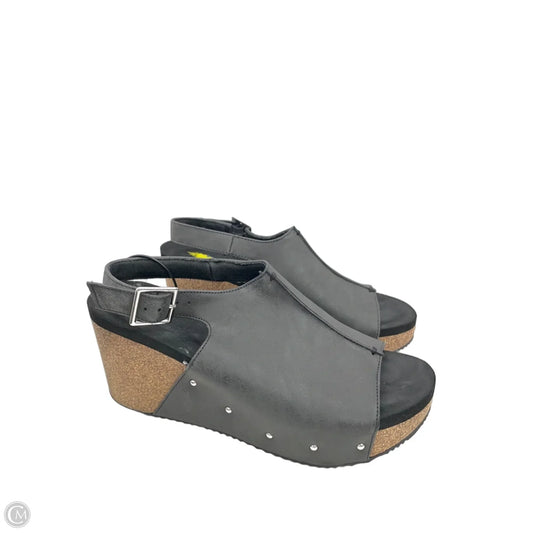 Sandals Heels Wedge By Volatile In Black, Size: 7