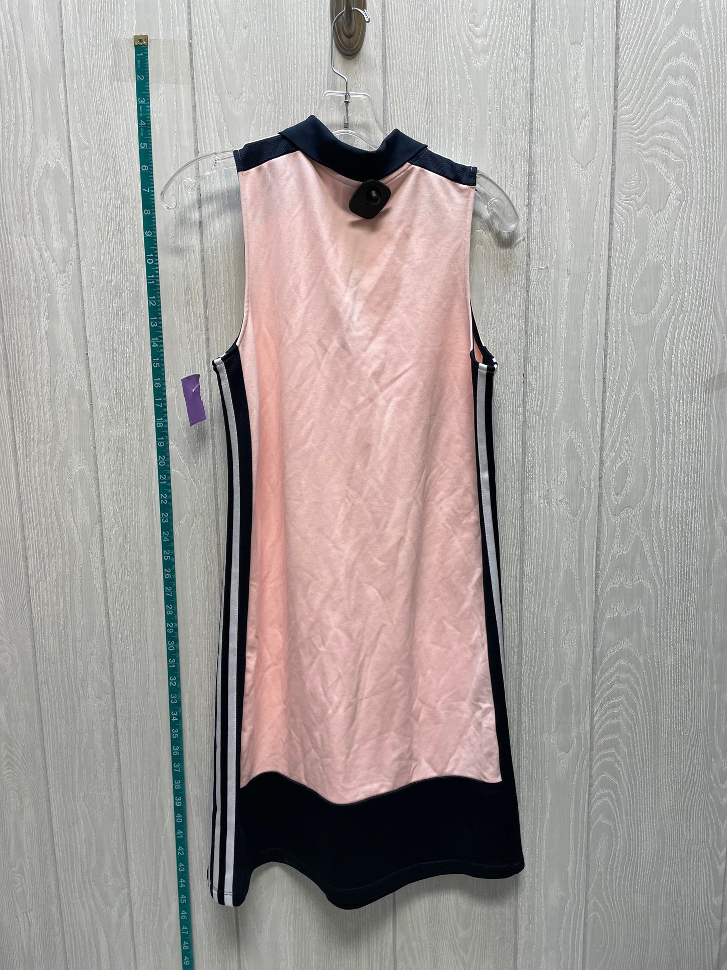 Multi-colored Dress Casual Short Adidas, Size M