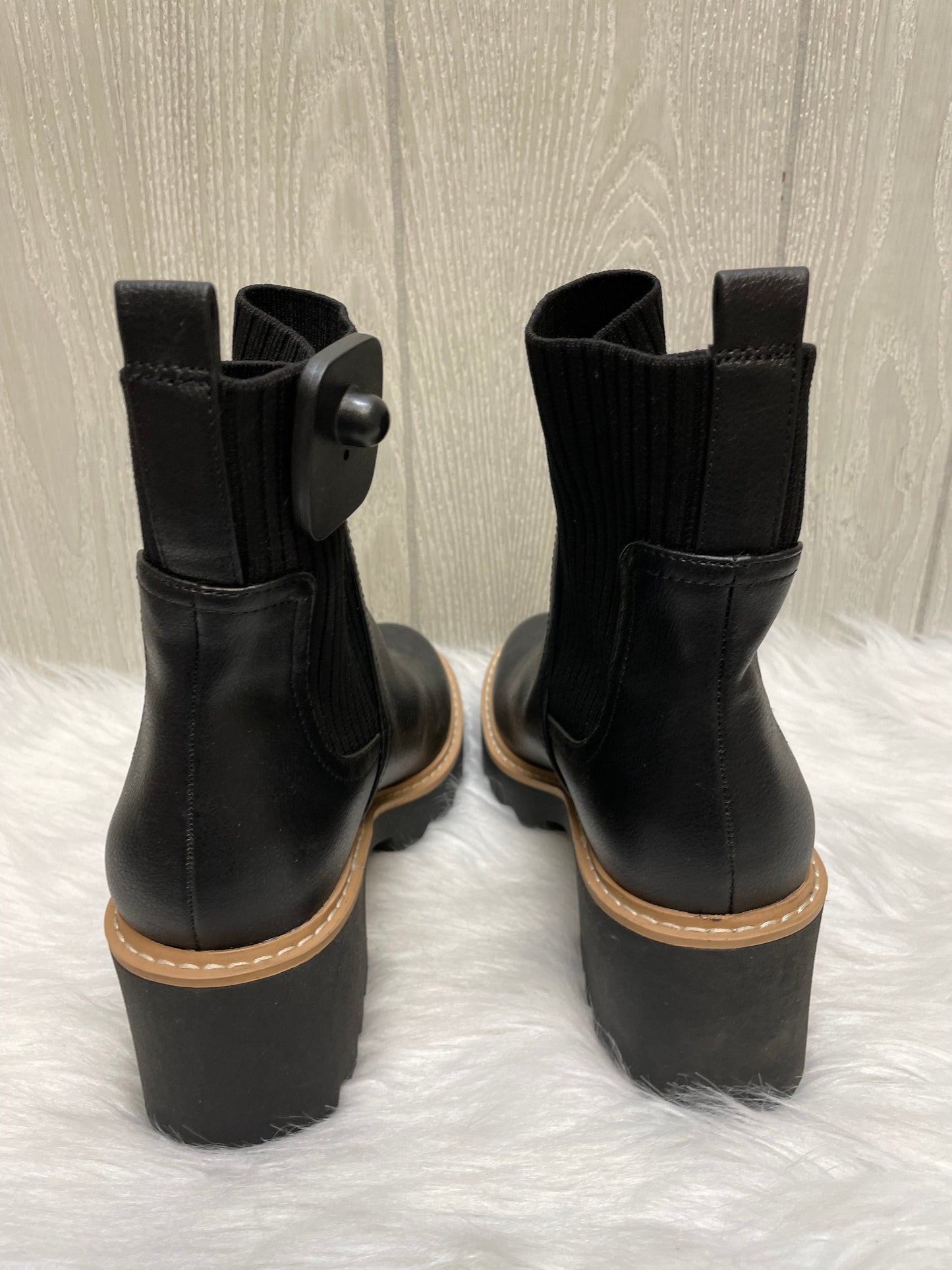 Black Boots Ankle Heels Dolce Vita, Size 7.5