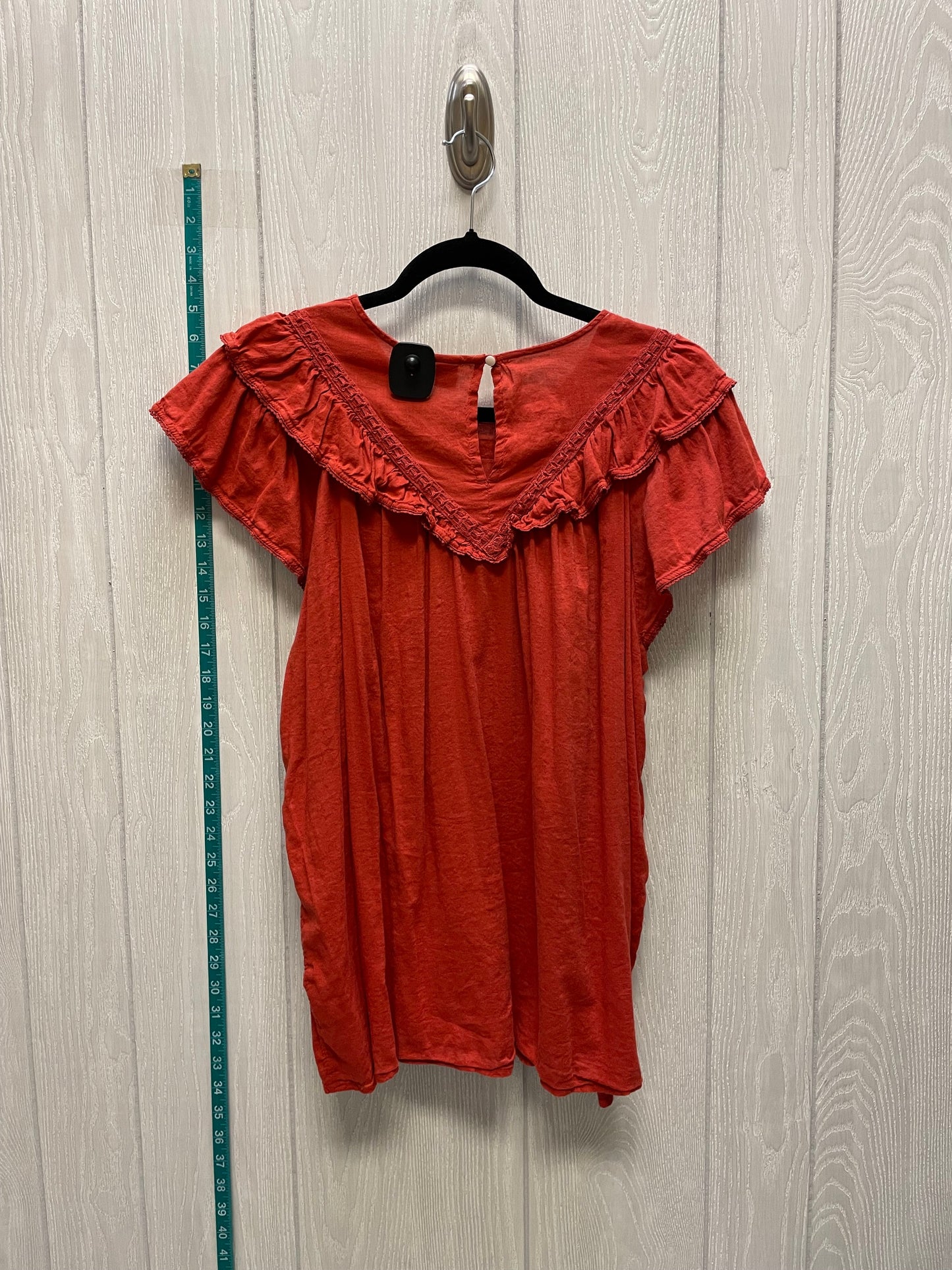 Top Short Sleeve By Old Navy  Size: Xl