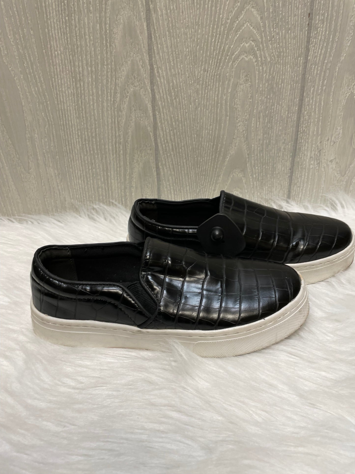 Black Shoes Sneakers Sam Edelman, Size 6.5