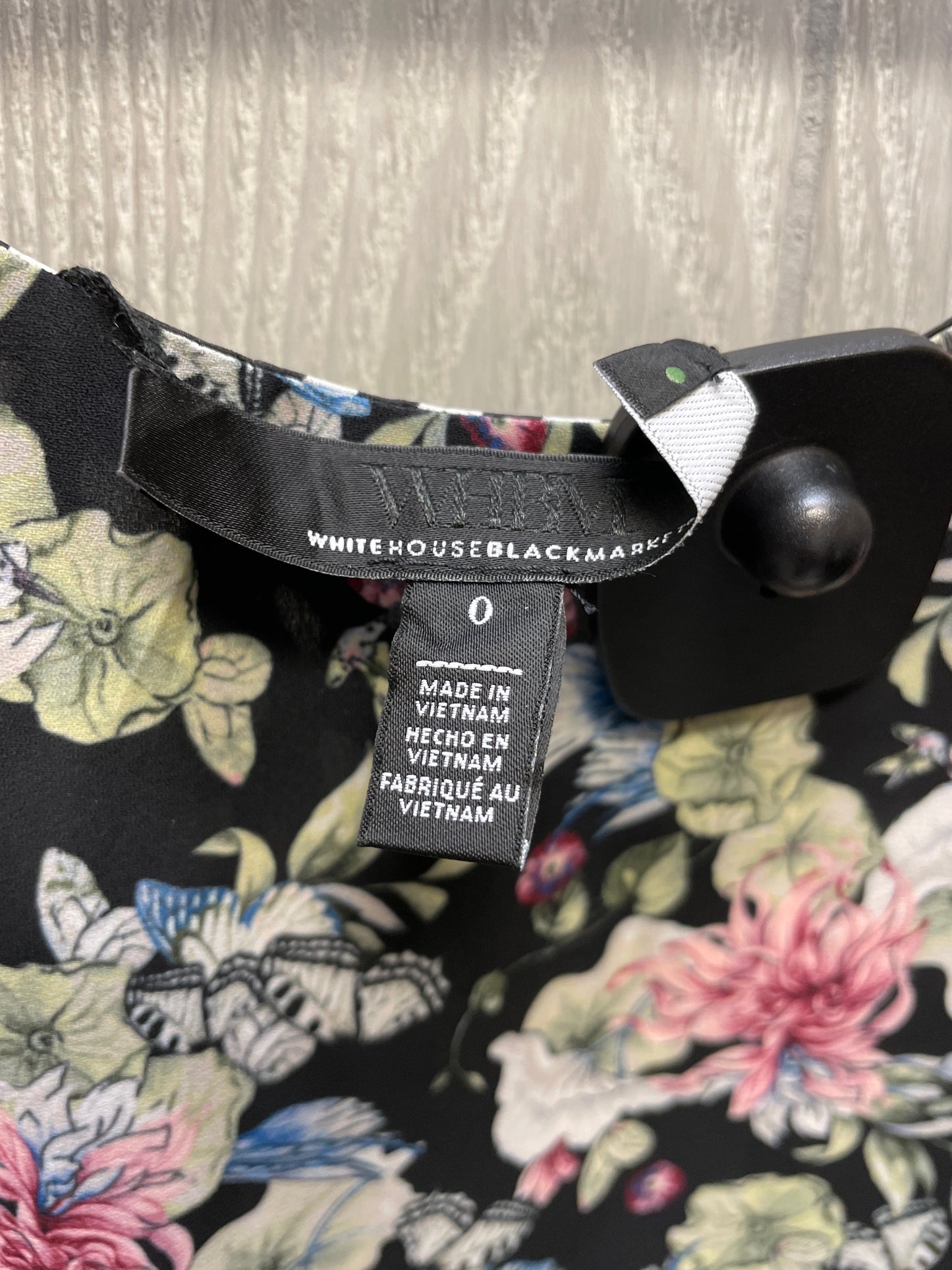 Floral Print Blouse Sleeveless White House Black Market, Size Xs