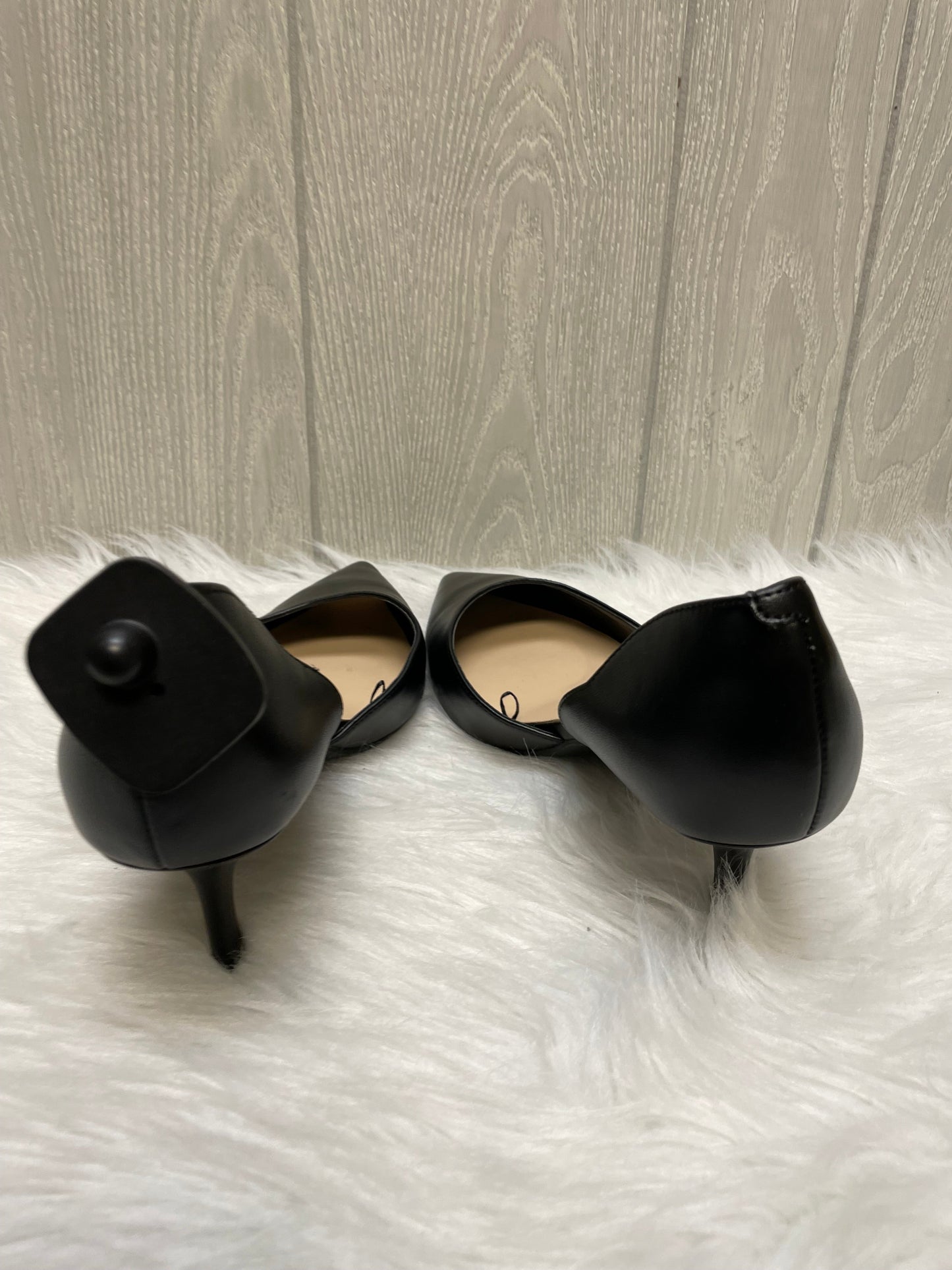 Black Shoes Heels Kitten Nine West, Size 11