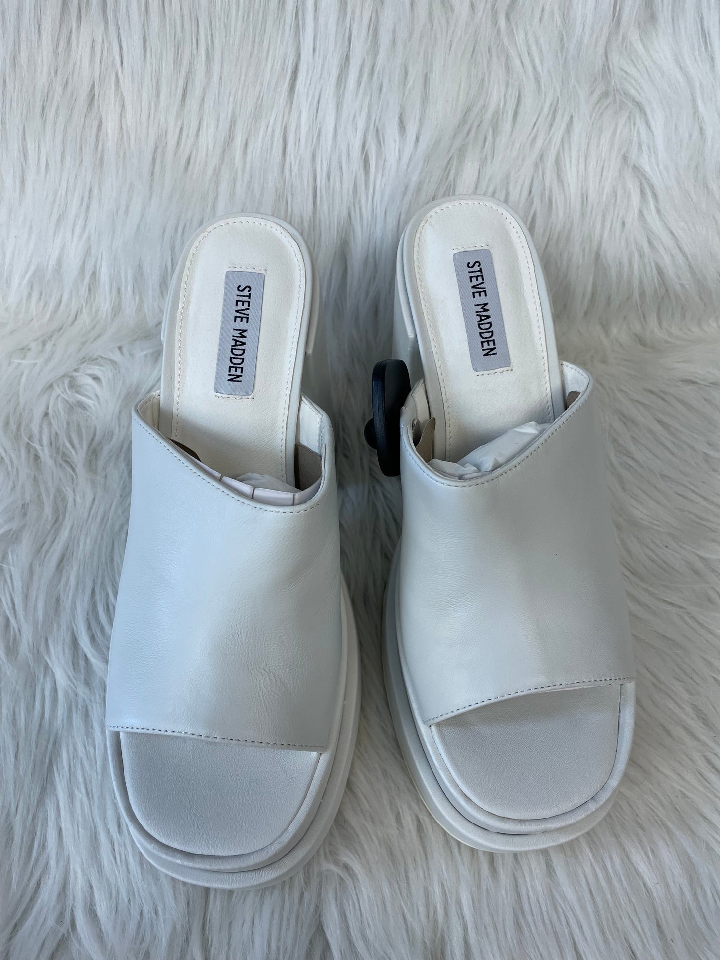 White Sandals Heels Block Steve Madden, Size 10