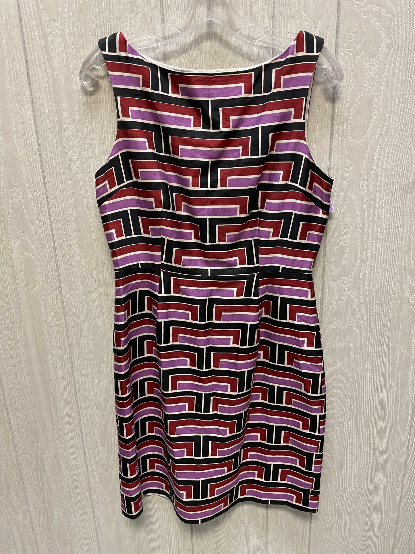 Dress Casual Short By Kate Spade In Geometric Pattern, Size: M