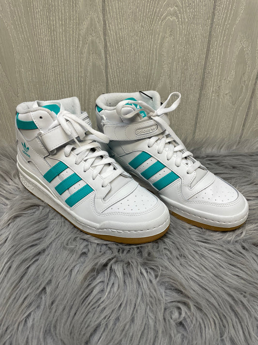 Green & White Shoes Athletic Adidas, Size 9.5