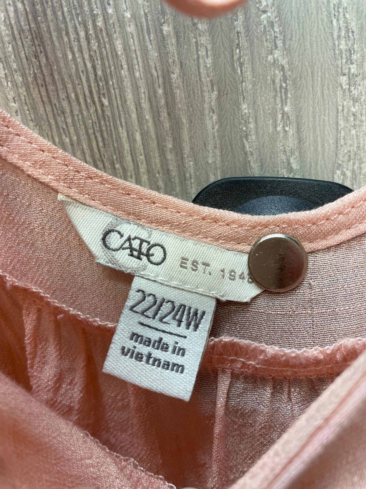 Top Long Sleeve By Cato In Pink, Size: 2x