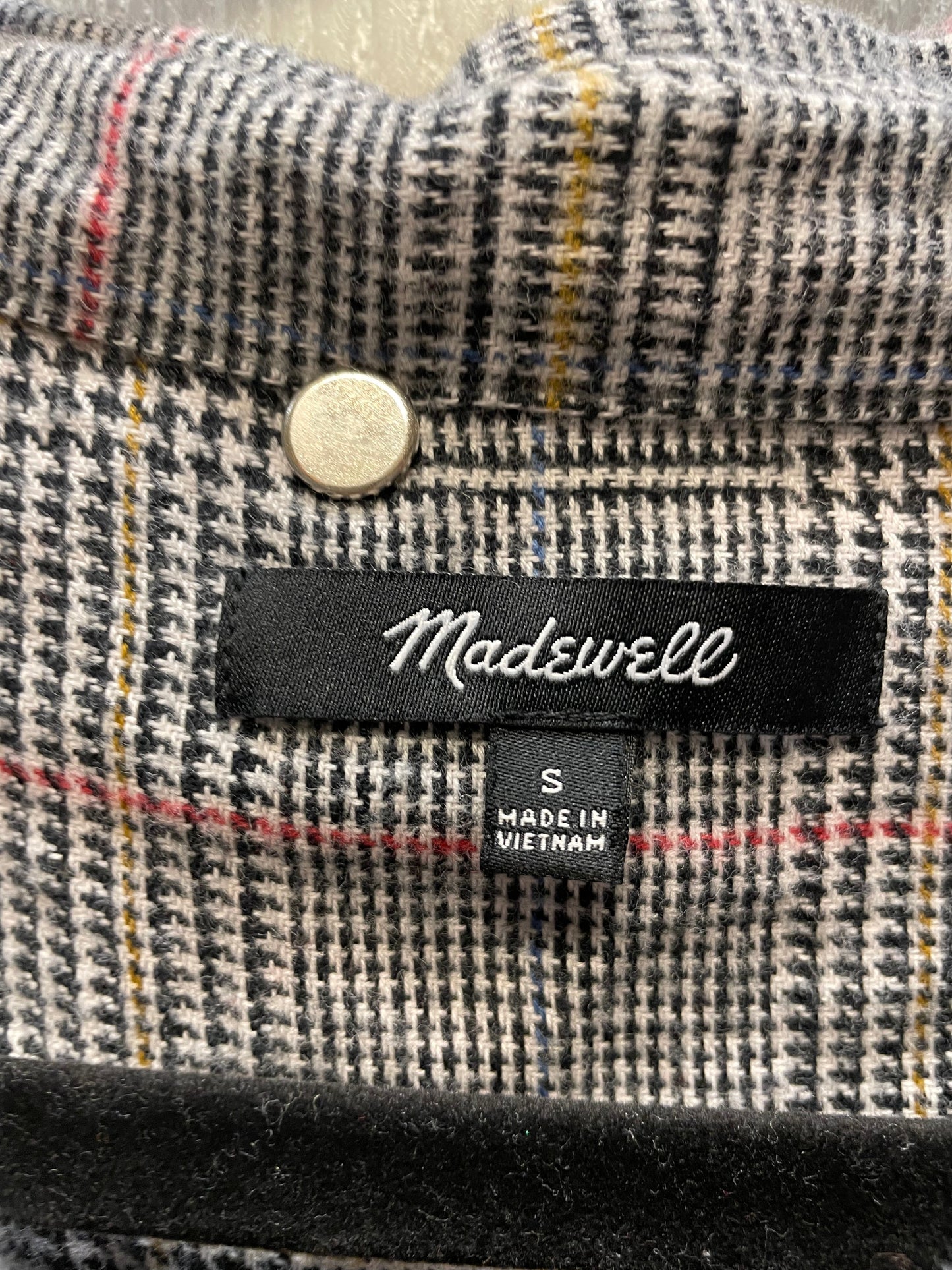 Top Long Sleeve By Madewell In Plaid Pattern, Size: S