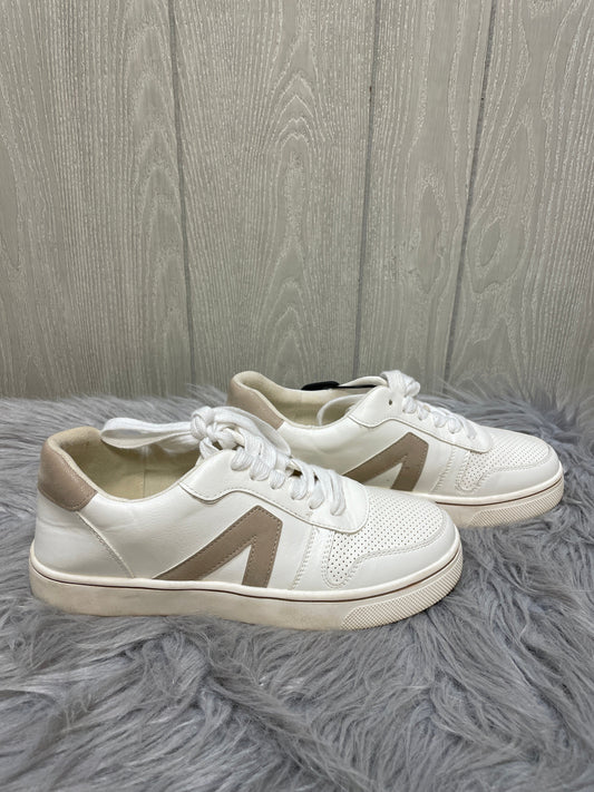 Shoes Sneakers By Mia In Tan & White, Size: 7