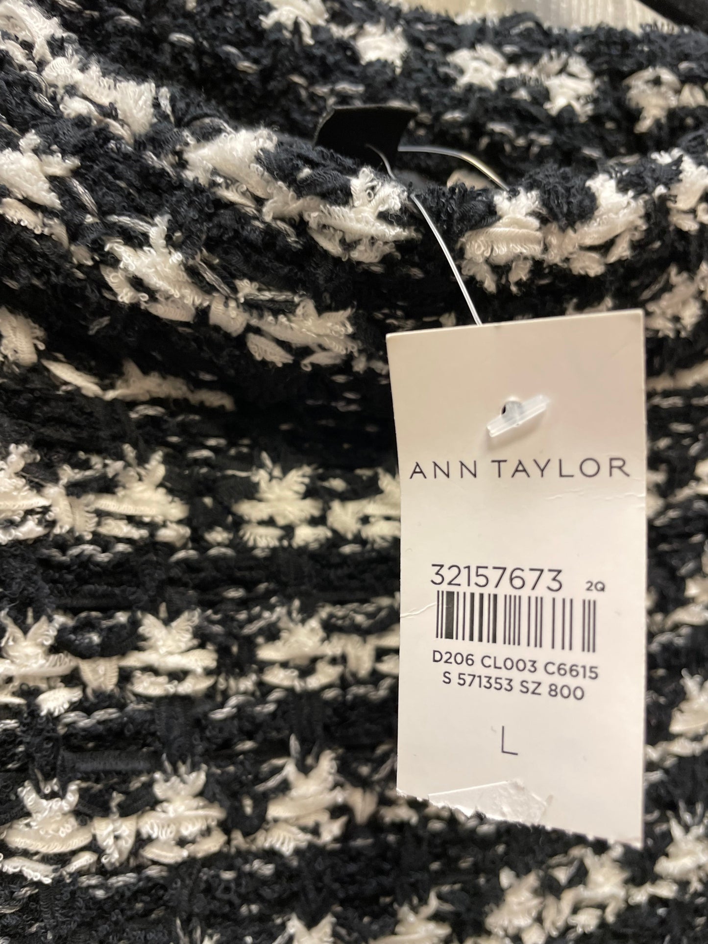 Sweater By Ann Taylor In Black & White, Size: L