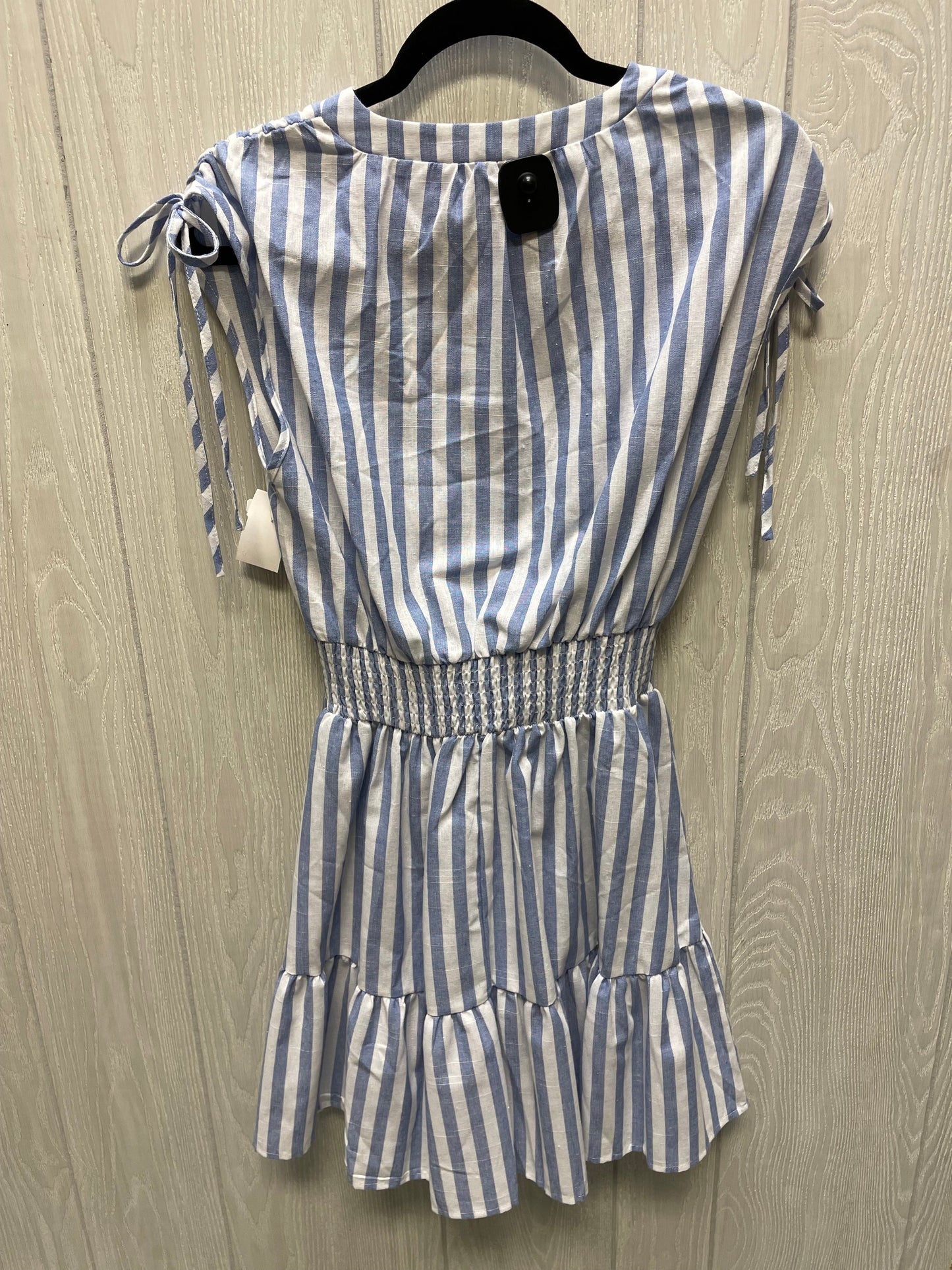 Dress Casual Short By Shein In Striped Pattern, Size: S