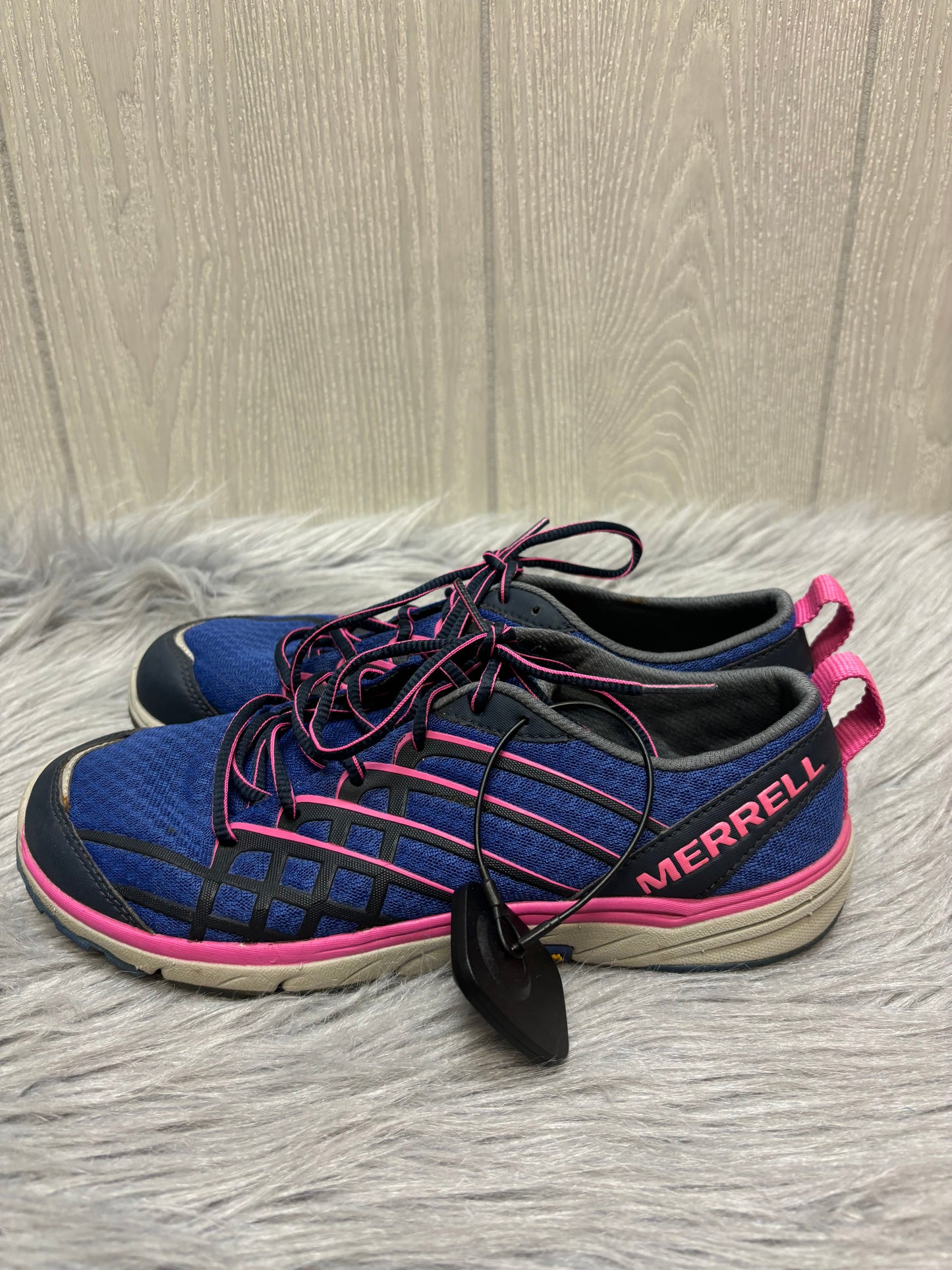 Shoes Sneakers By Merrell In Blue & Pink, Size: 8.5