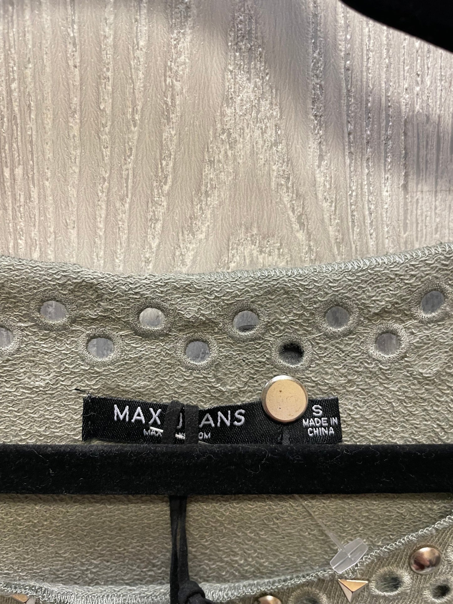 Top Long Sleeve By Max Jeans In Green, Size: S