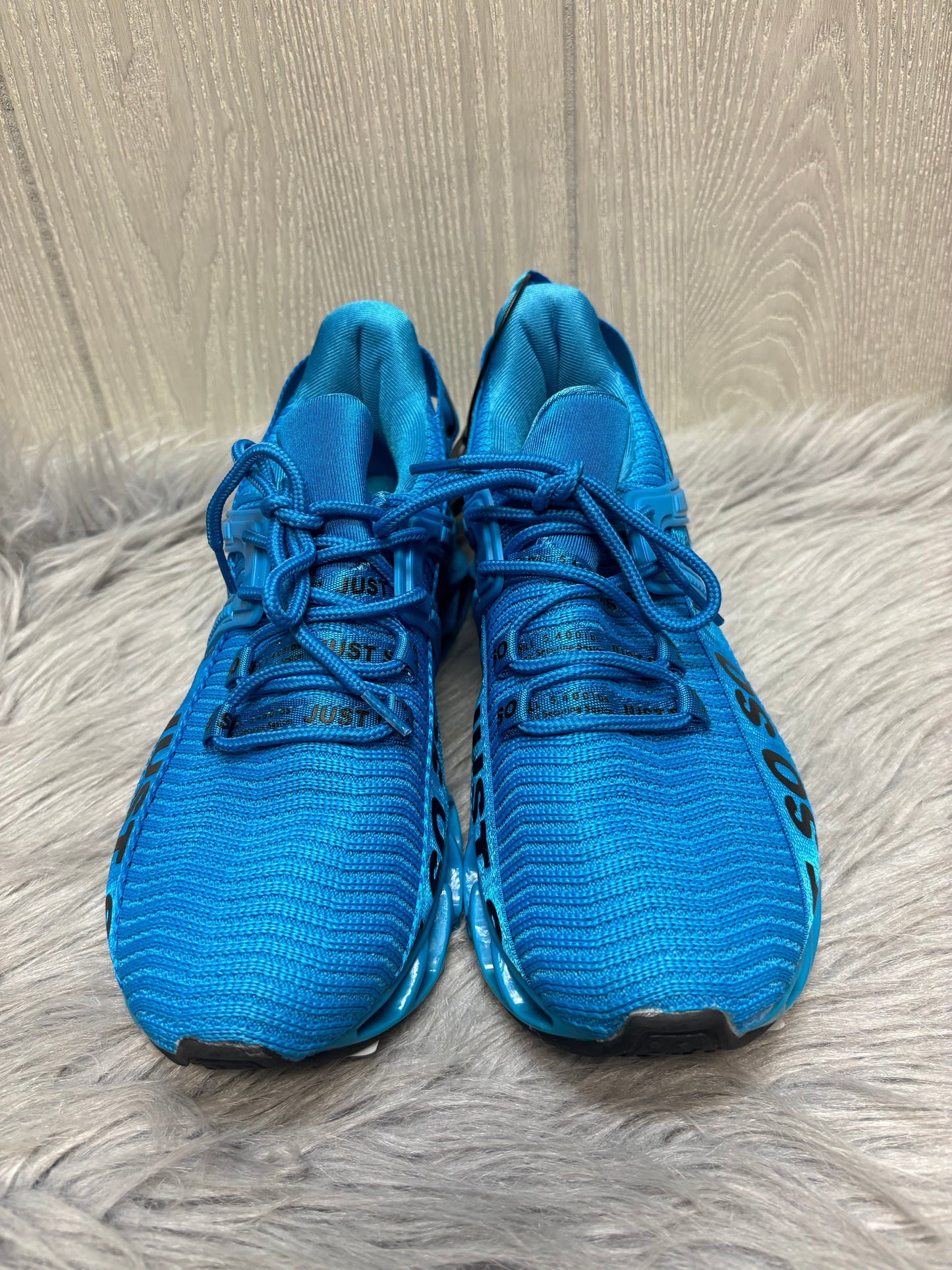 Shoes Athletic By JUST SO SO  In Blue, Size: 8.5