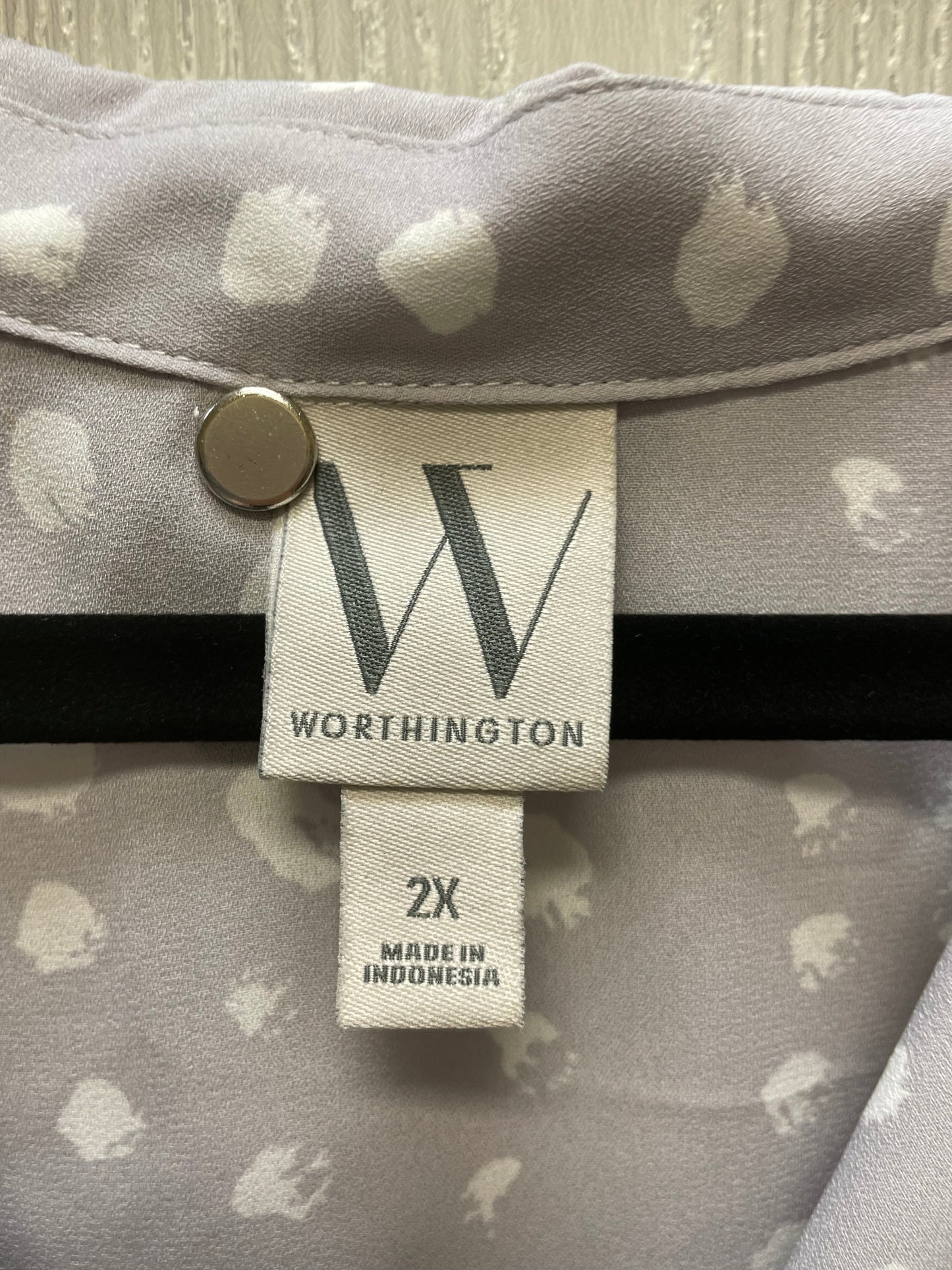 Blouse Long Sleeve By Worthington In Grey & White, Size: 2x