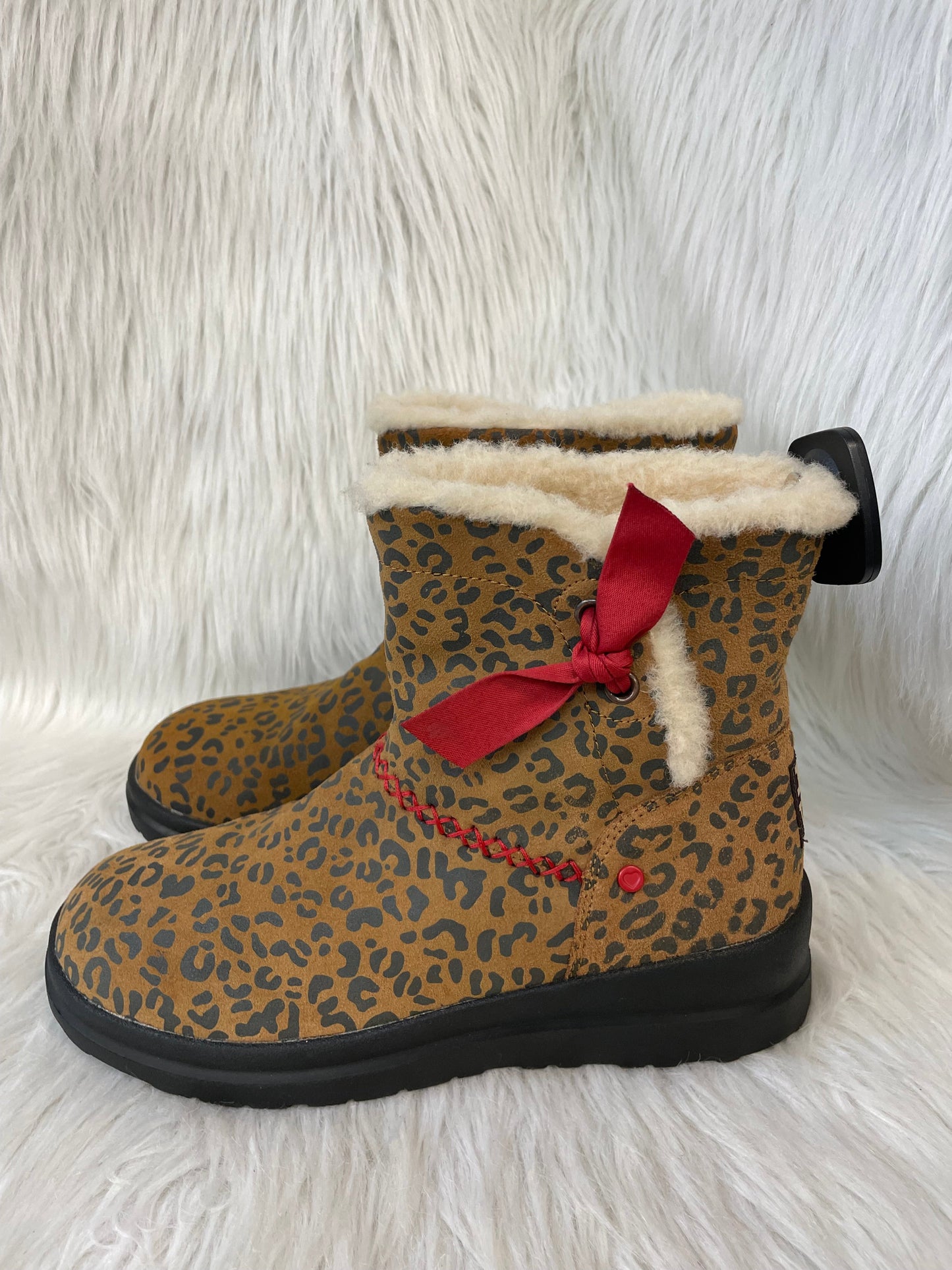 Boots Designer By Ugg In Animal Print, Size: 7