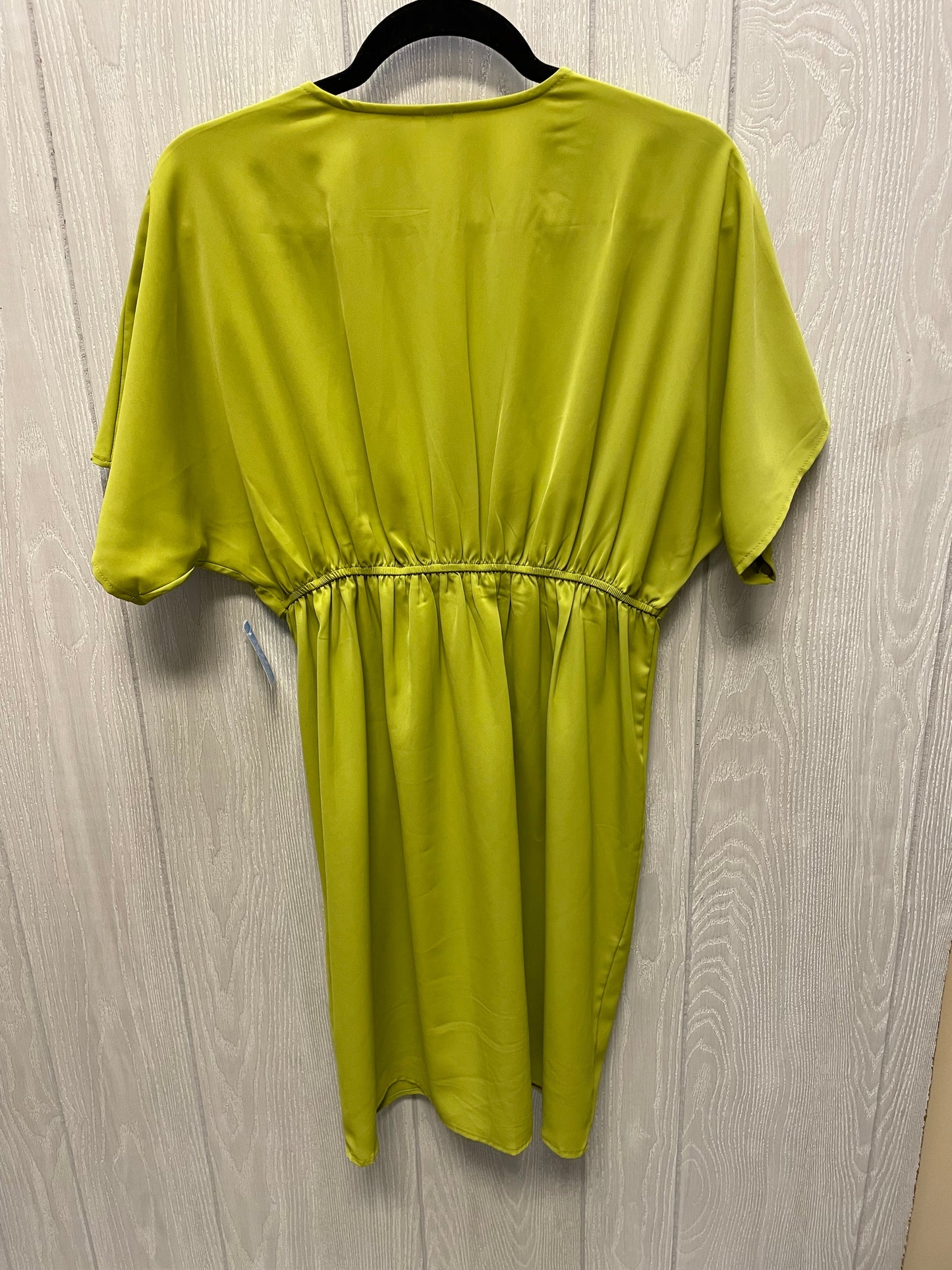 Dress Casual Short By Shein In Green, Size: S