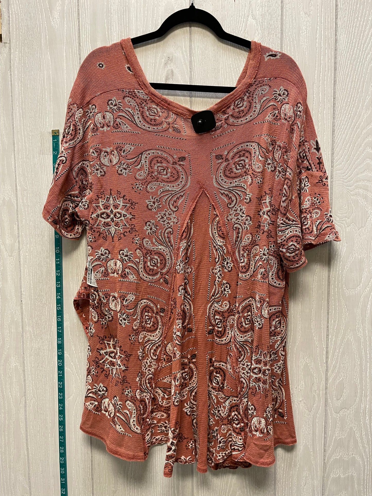 Top Short Sleeve By Free People In Multi-colored, Size: L