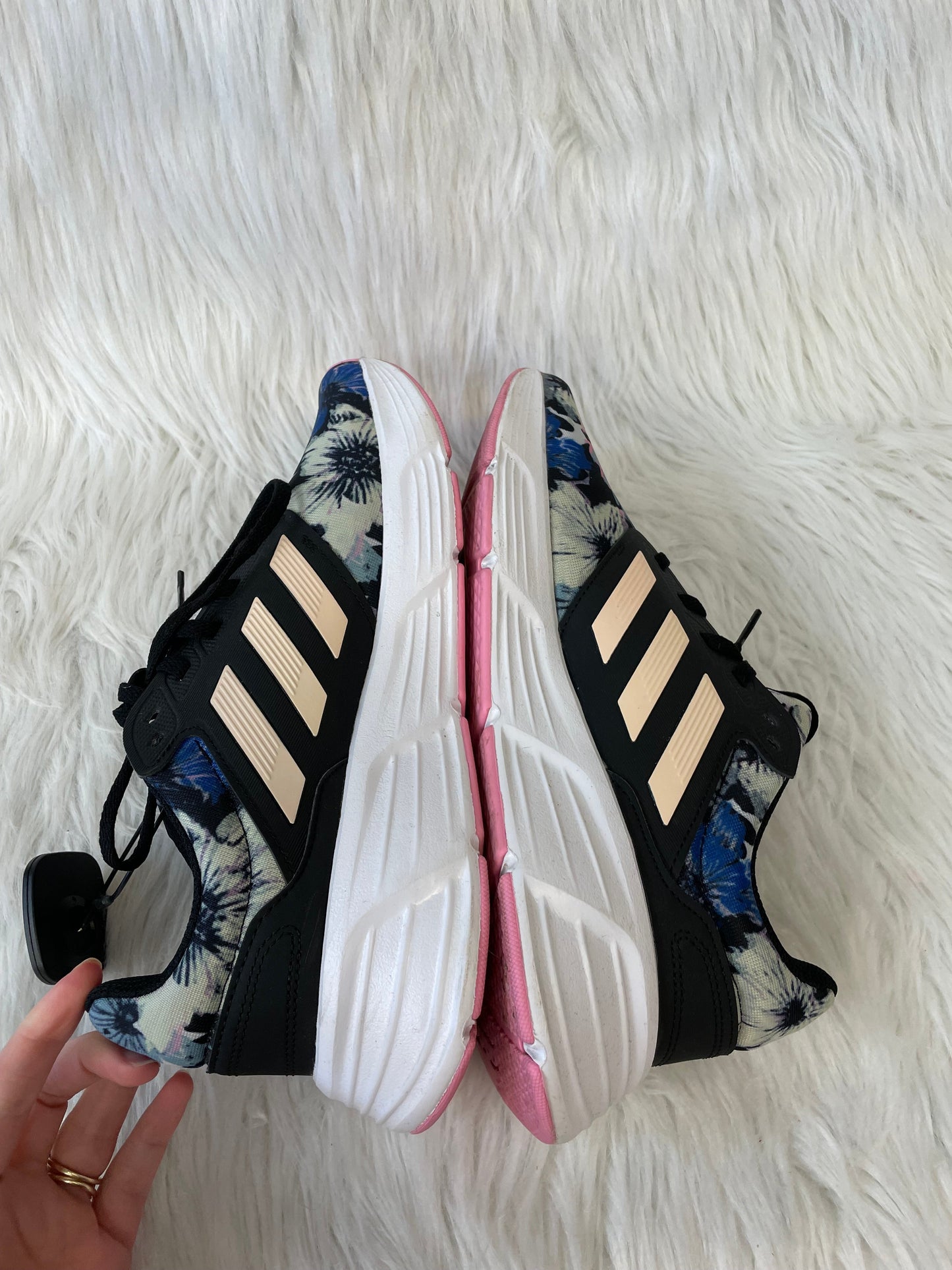 Shoes Athletic By Adidas In Floral Print, Size: 10