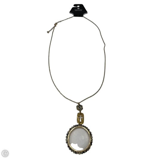 Necklace Pendant By Clothes Mentor