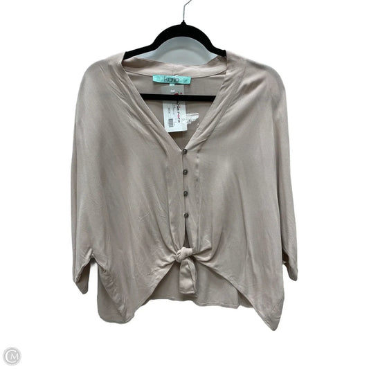 Top Short Sleeve By Karlie In Taupe, Size: M