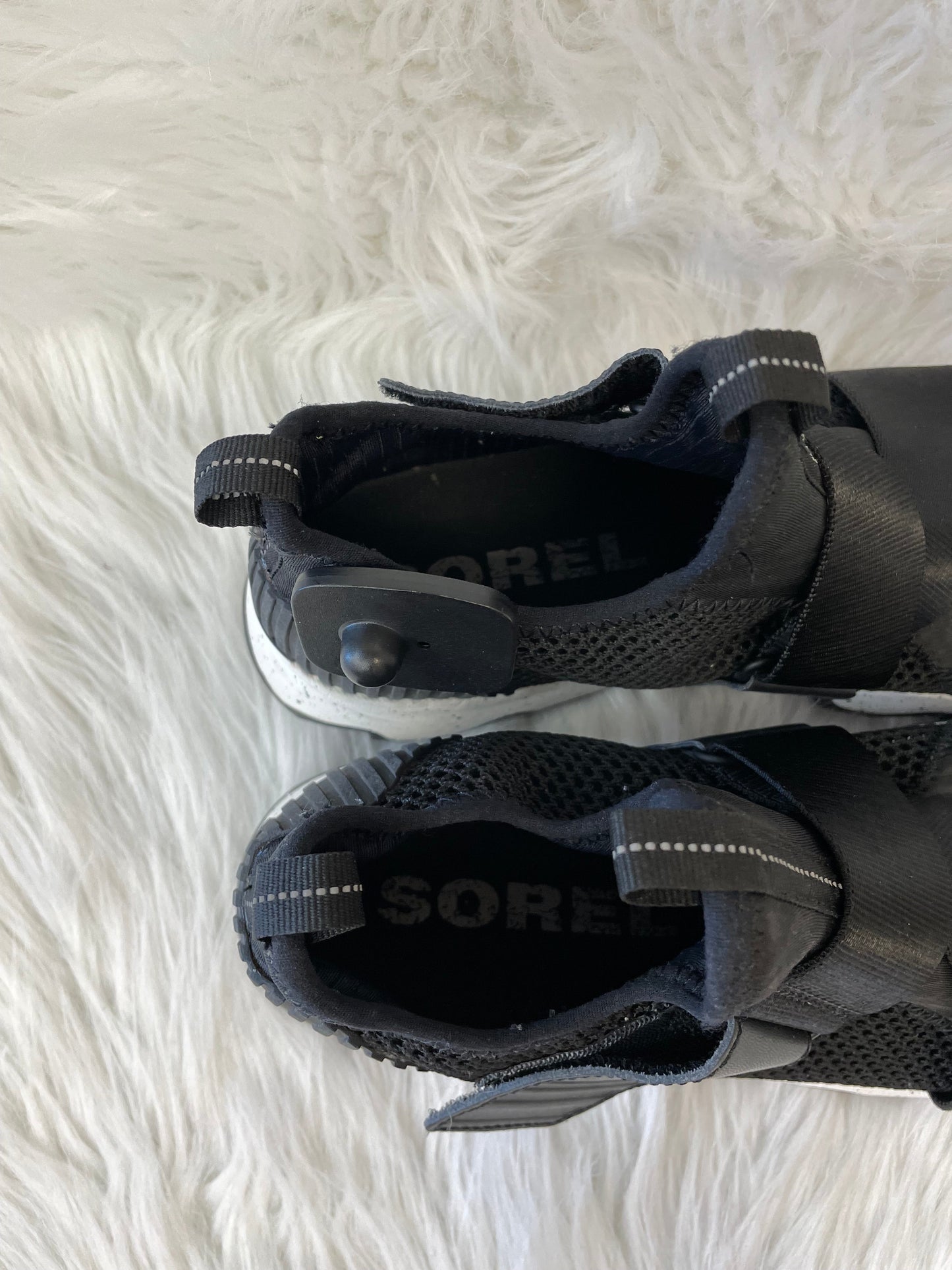 Shoes Athletic By Sorel  Size: 9.5