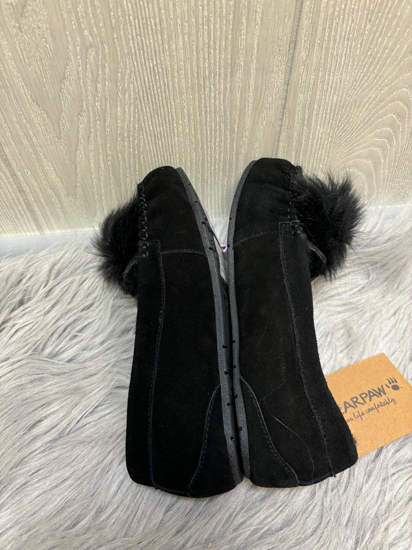 Black Shoes Flats Bearpaw, Size 8