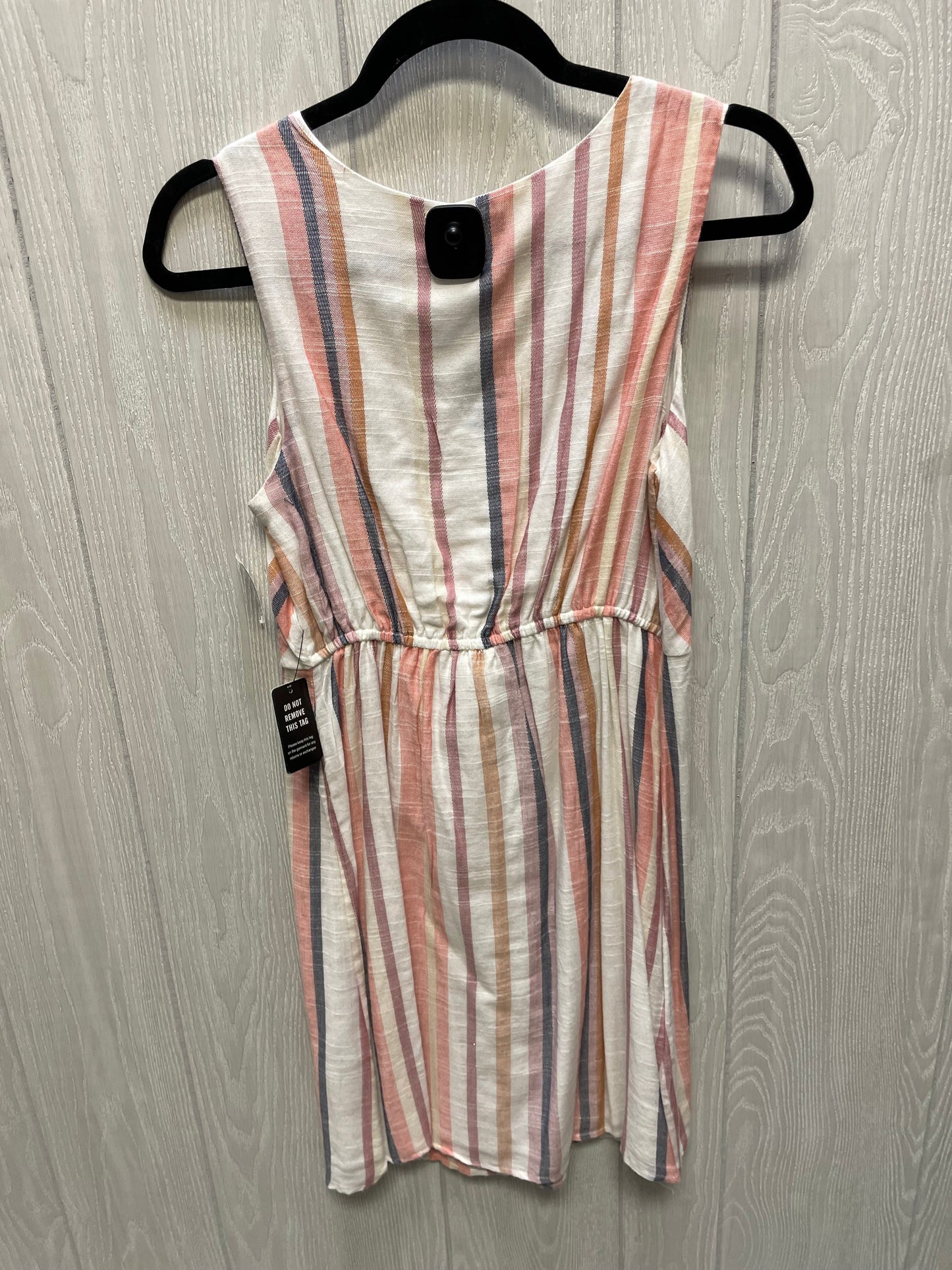 Dress Casual Short By Express In Striped Pattern, Size: S