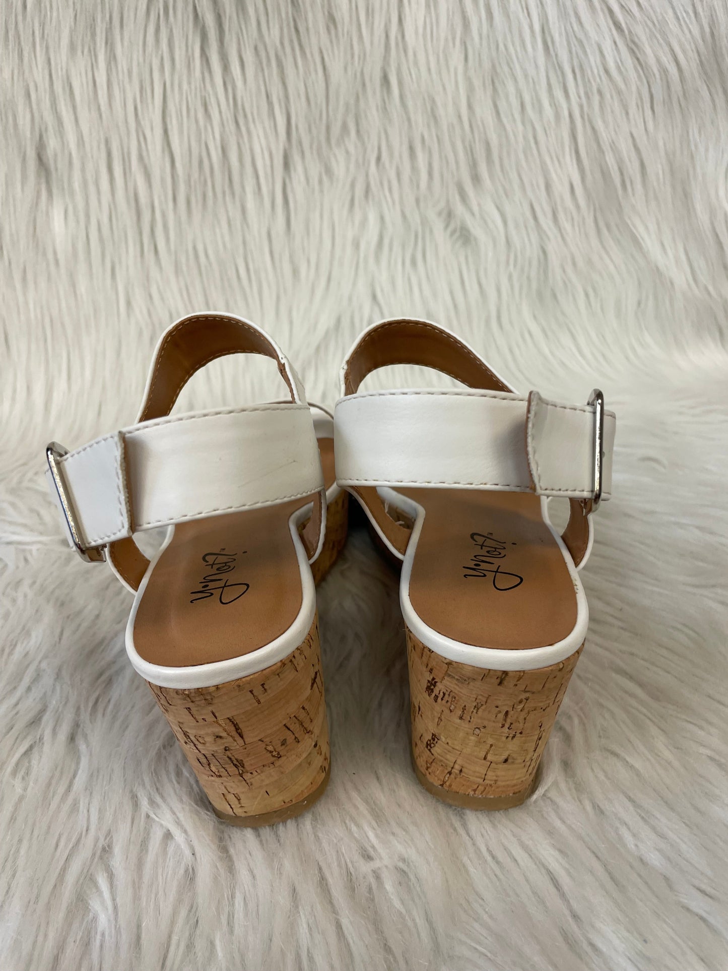 Sandals Heels Wedge By Clothes Mentor In White, Size: 6.5