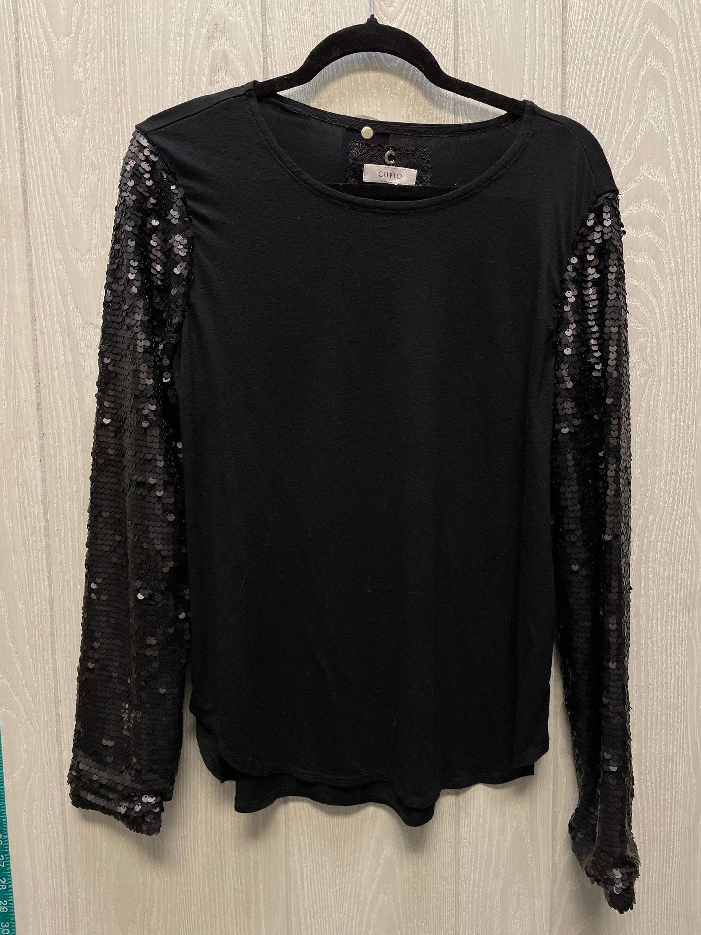 Top Long Sleeve By Cupio In Black, Size: L